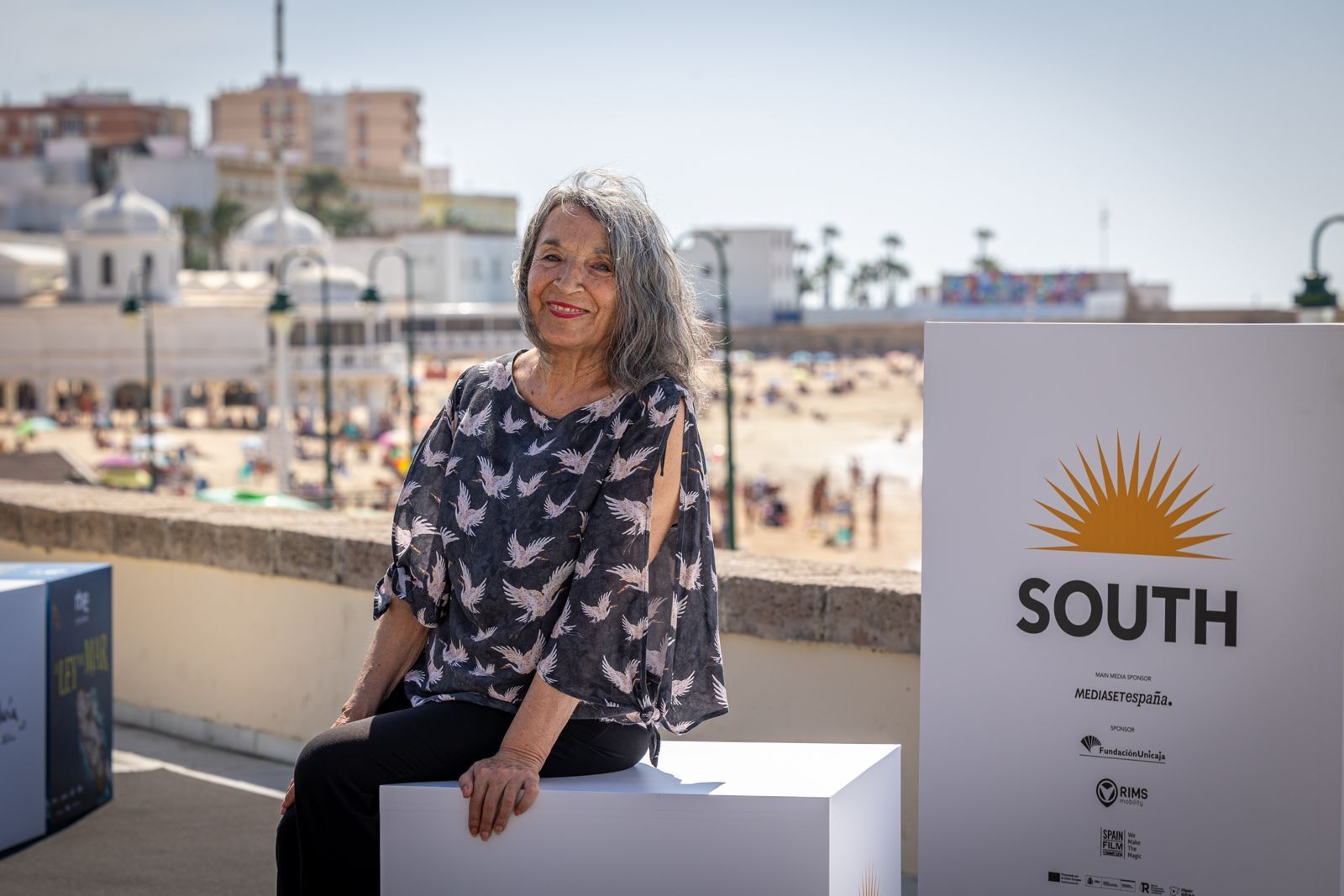 Photocall de Petra Martínez y actores de la serie 'La ley del mar' en La Caleta