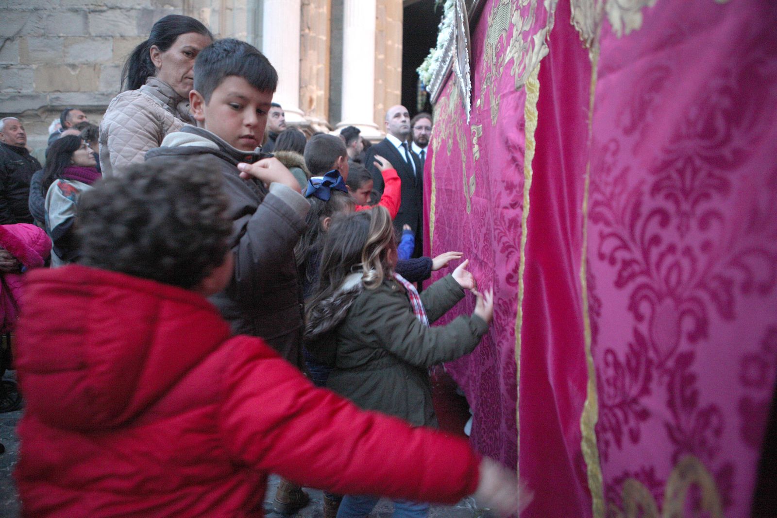 Imágenes del Lunes Santo en la comarca