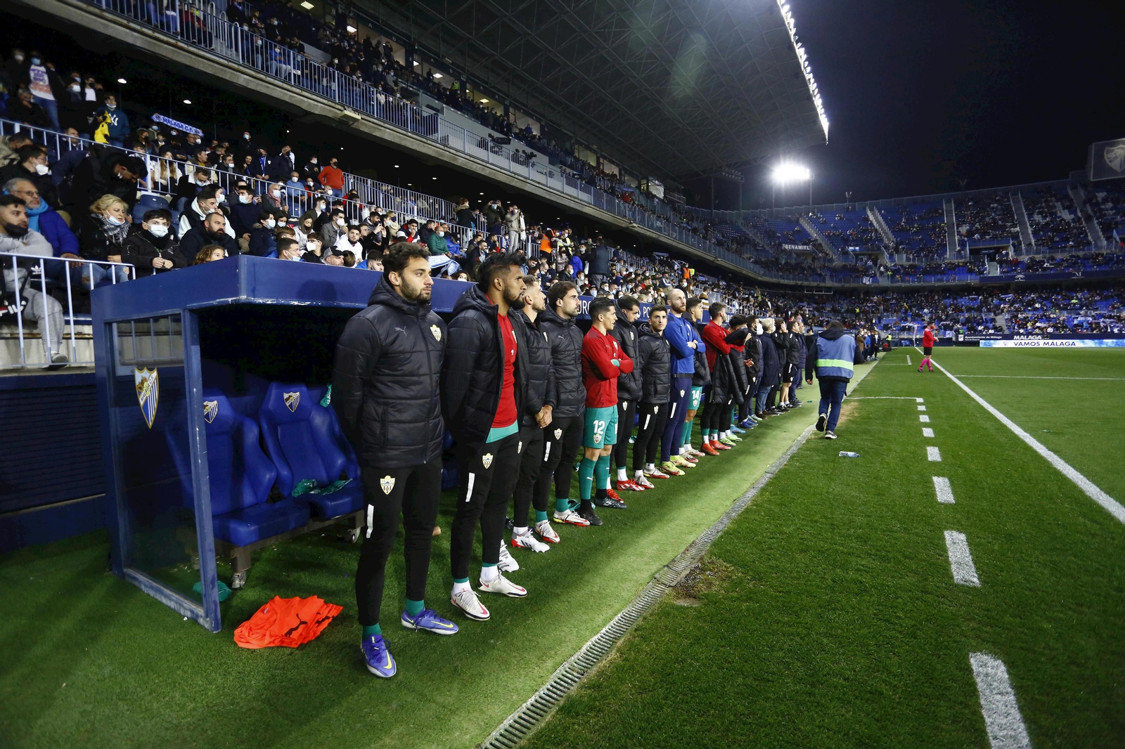 Minuto de silencio en La Rosaleda. Minuto de silencio en La Rosaleda.