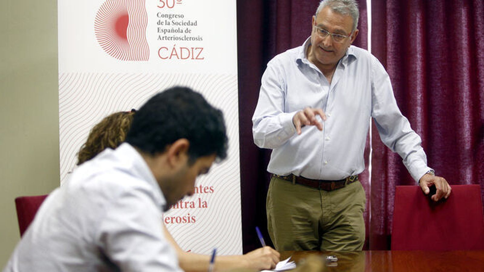 El doctor Alipio Mangas Rojas disertará en Jerez sobre el colesterol y su relevancia clínica