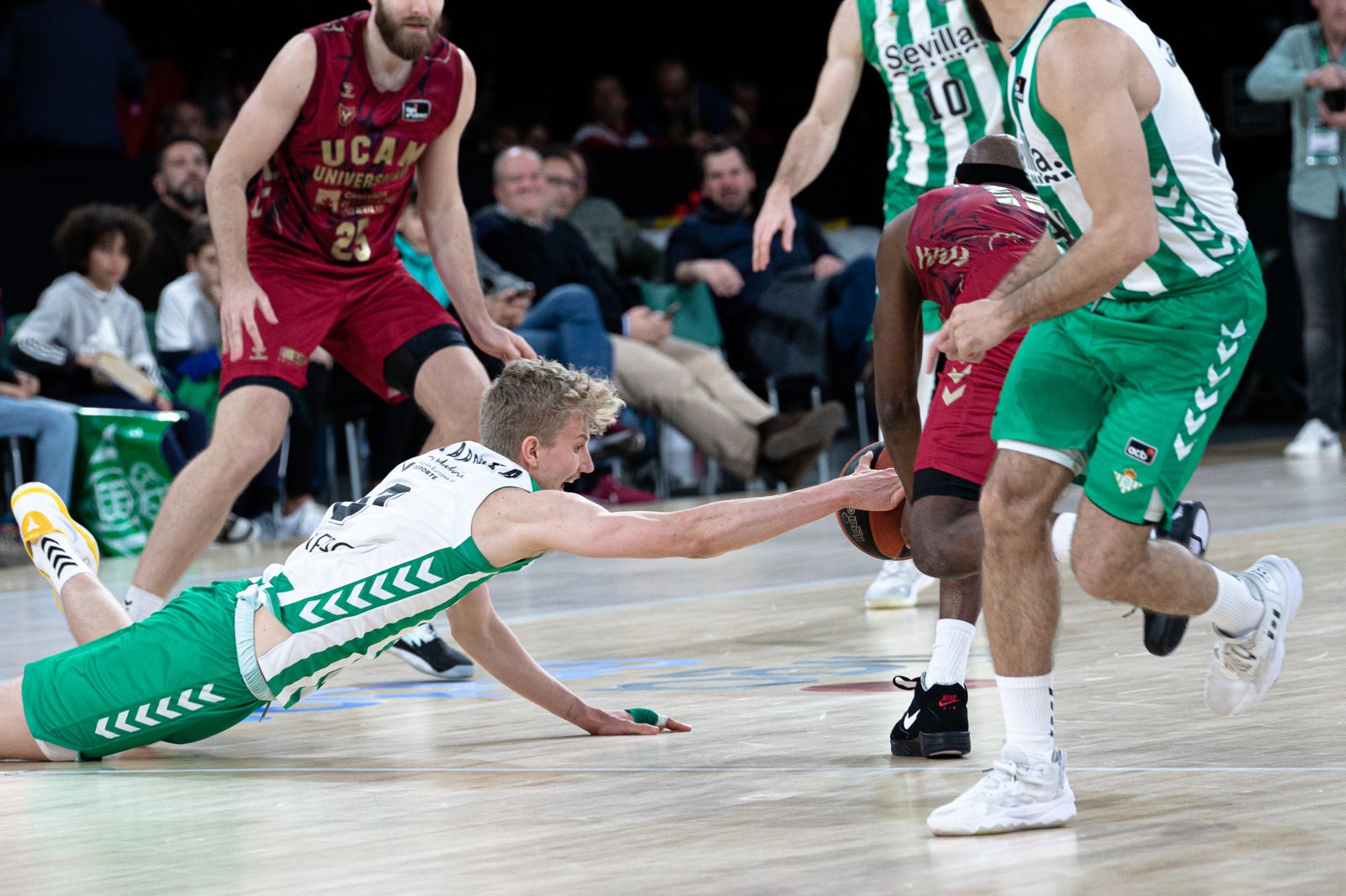 Las fotos del triunfo del Betis Baloncesto ante UCAM Murcia