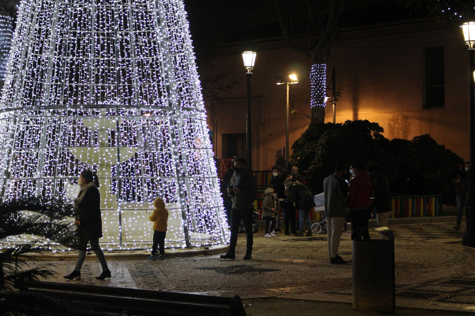 El alumbrado de Navidad de Lucena, en fotografías