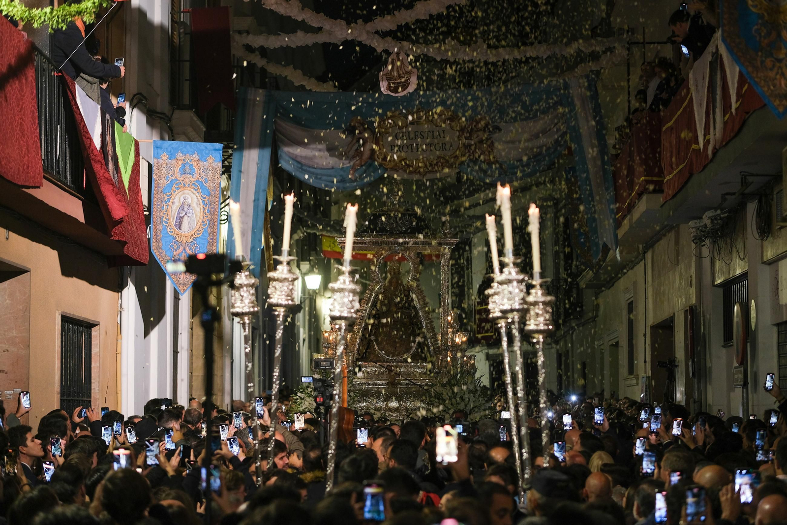 Imágenes del regreso de la Virgen de Consolación de Utrera