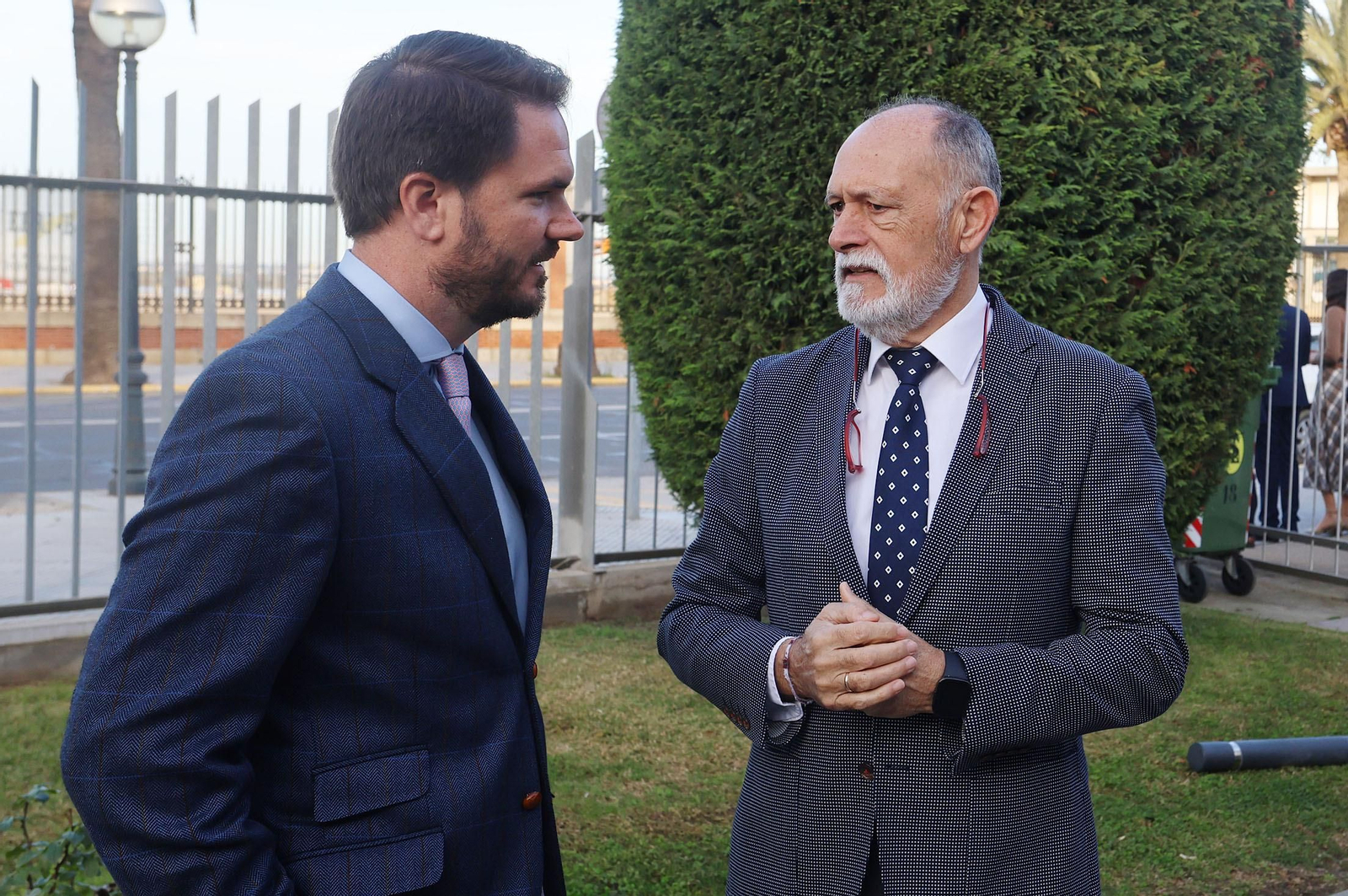 Imágenes del desayuno-coloquio con Jorge Paradela en el Foro Joly Andalucía celebrado en Huelva