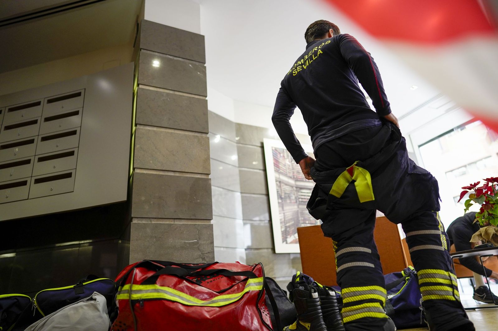 La cronoescalada de los bomberos en la Torre de los Remedios, todas las fotos