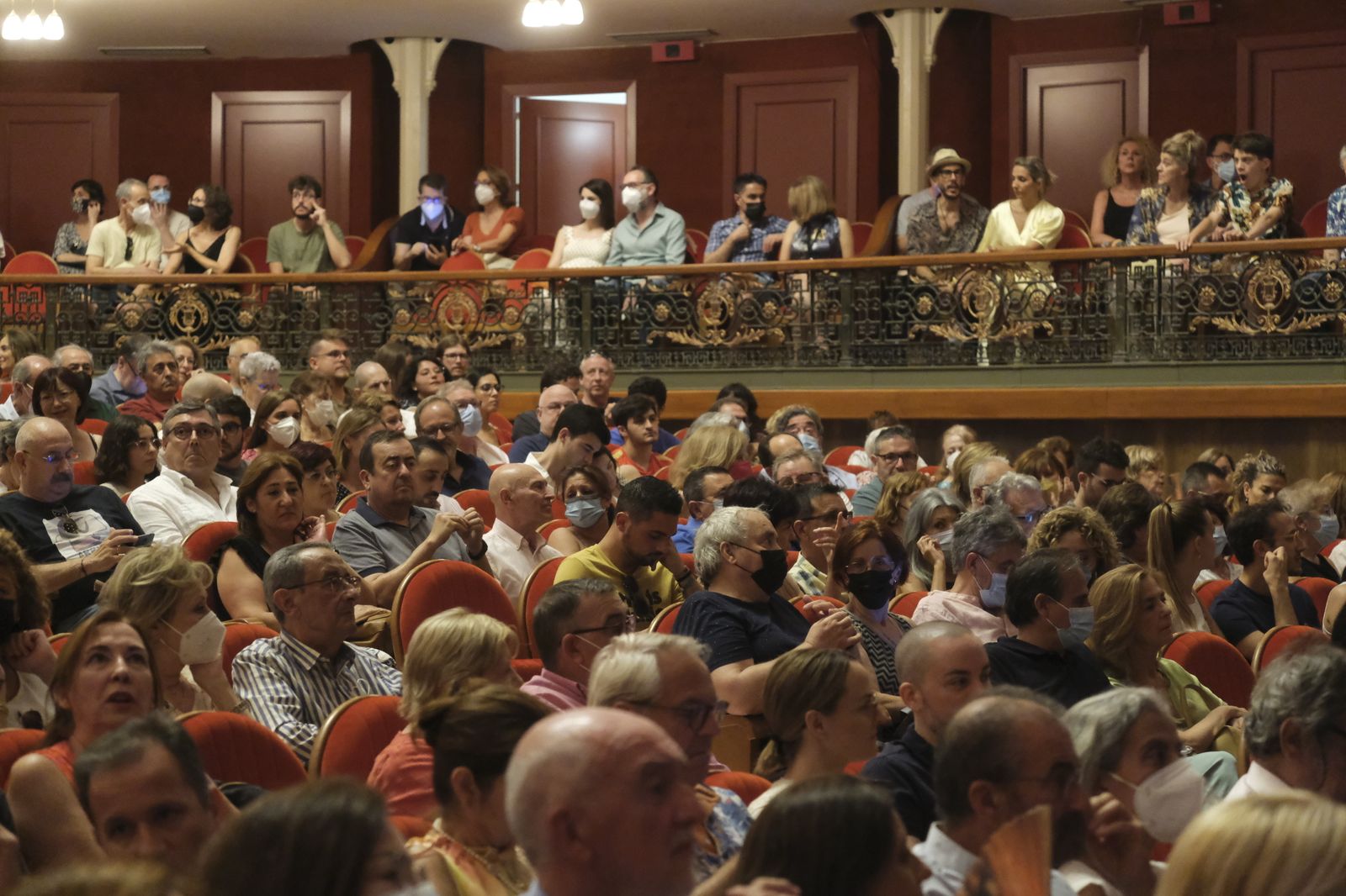 El concierto de Al Di Meola en el Festival de la Guitarra de Córdoba, en fotografías
