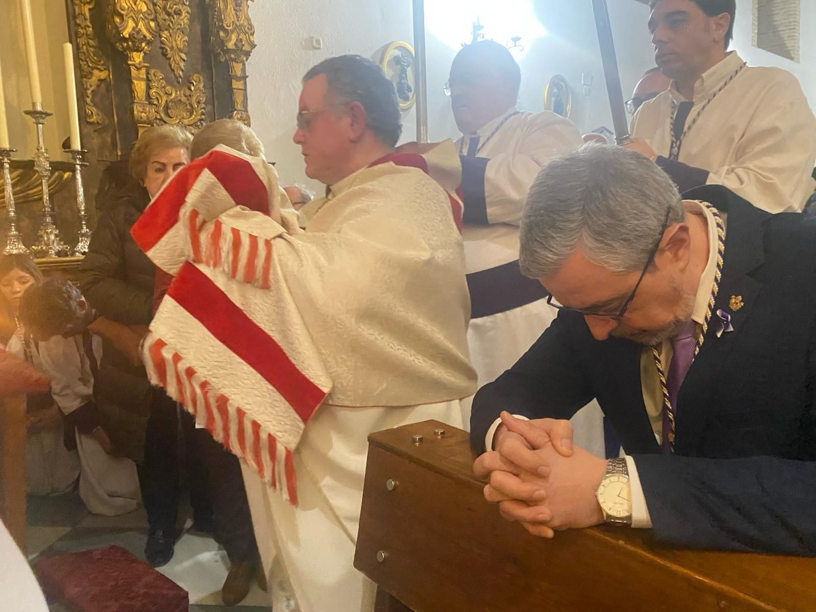 En imágenes: La Expiración trae de vuelta la ilusión de los cofrades jiennenses