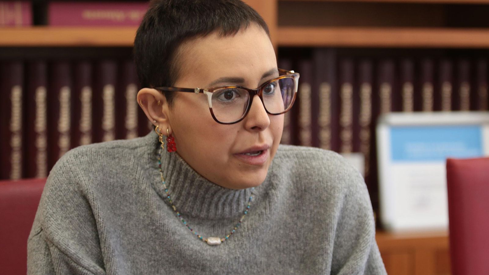 Mariset Morales forma parte de un ensayo clínico, con terapia dirigida, que se está poniendo en Madrid y además lo combina con un tratamiento de medicina alternativa.