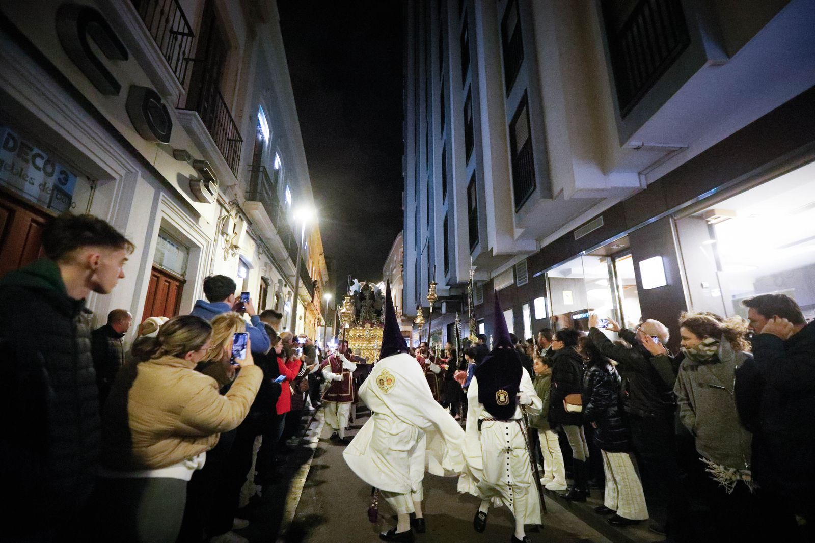 Las mejores fotos de la procesión de La Macarena en Almería