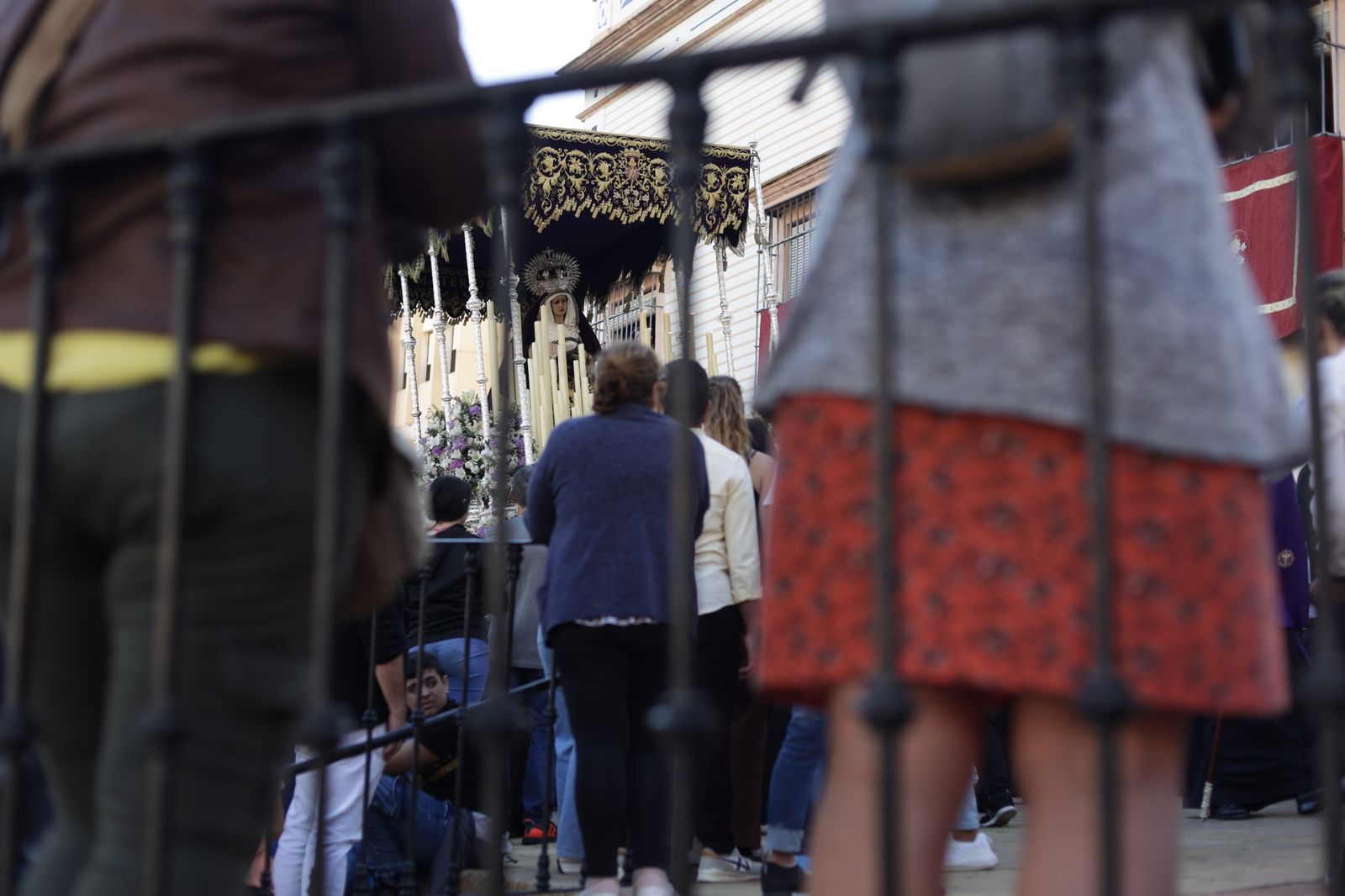 Imágenes de la Hermandad del Descendimiento en la Semana Santa de Huelva 2023