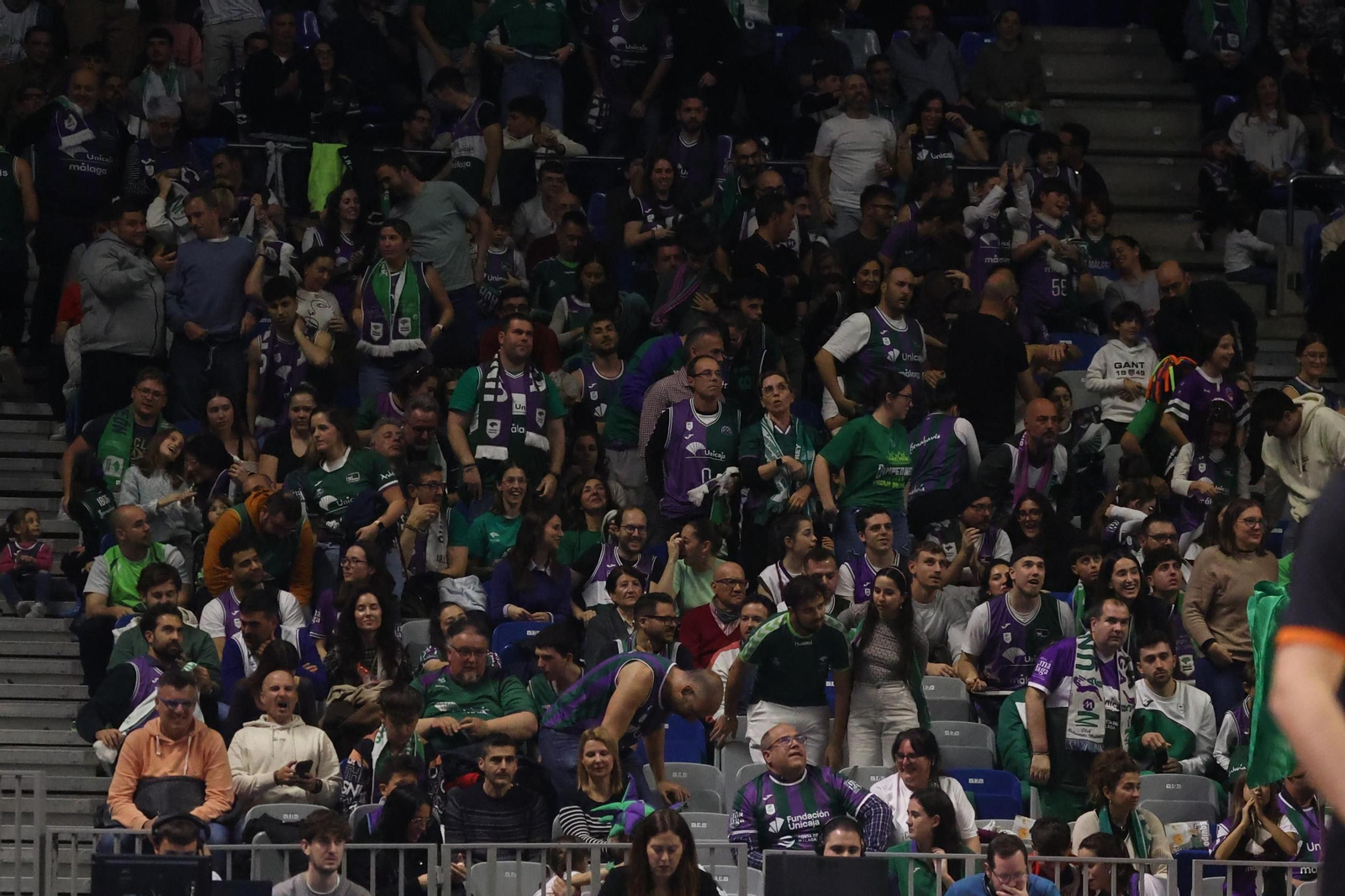 Búscate en las gradas del Carpena en el Unicaja-Covirán Granada