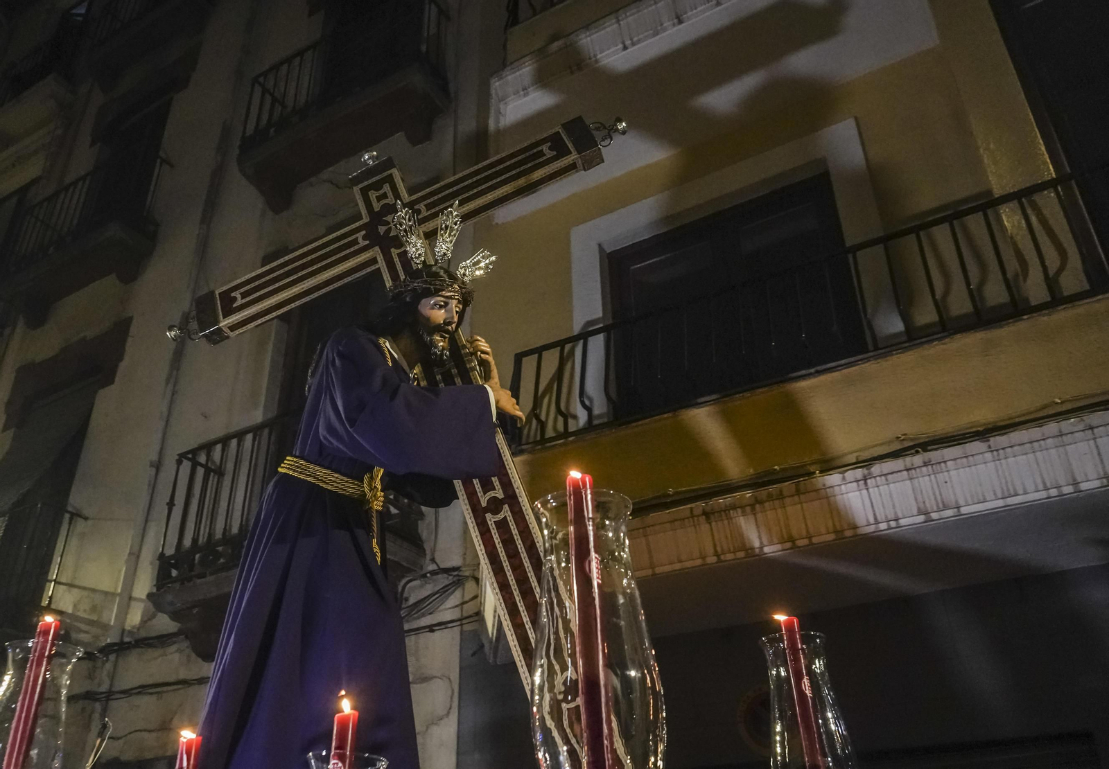 Vía crucis con la imagen del Nazareno de las Penas