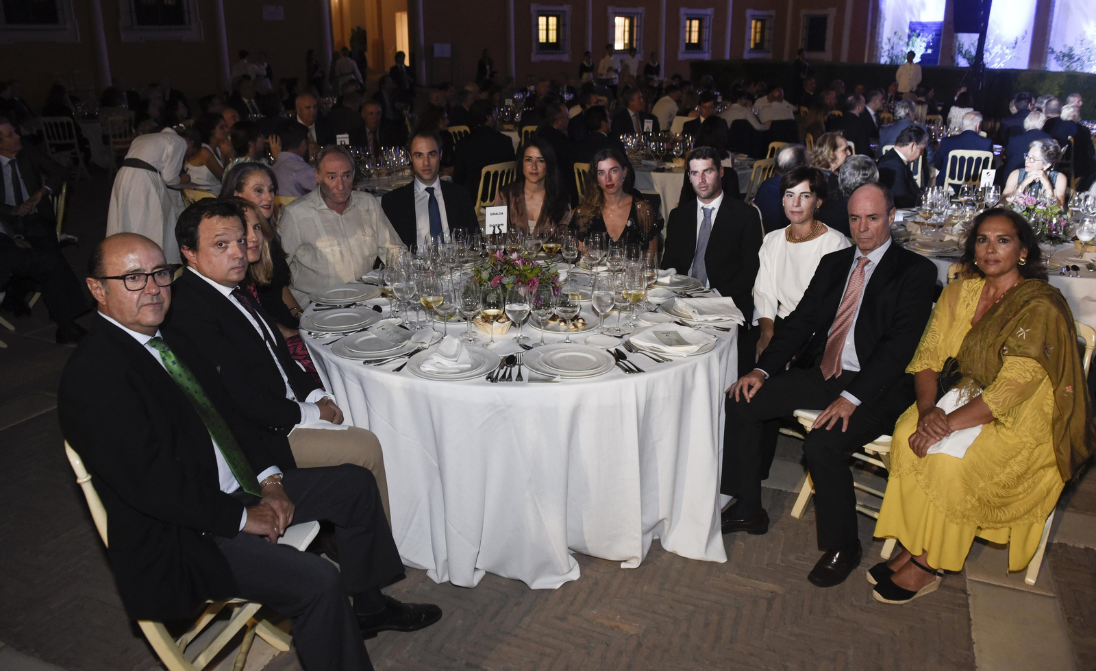 XI Premio Manuel Clavero a Eduardo Saborido. Francisco Esquivias, Rafael Ferreter, Adela García de la Borboña, Ana Rosario Conde Tumilla, Pablo Clavero Ternero, Juan Clavero, Lourdes Esquivias, Blanca Clavero, Manuel Clavero, Carlota Barca, Juan Clavero y Belén Vega