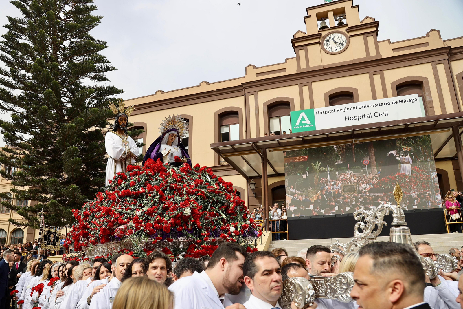 Las fotos del traslado del Cautivo el Sábado de Pasión en Málaga