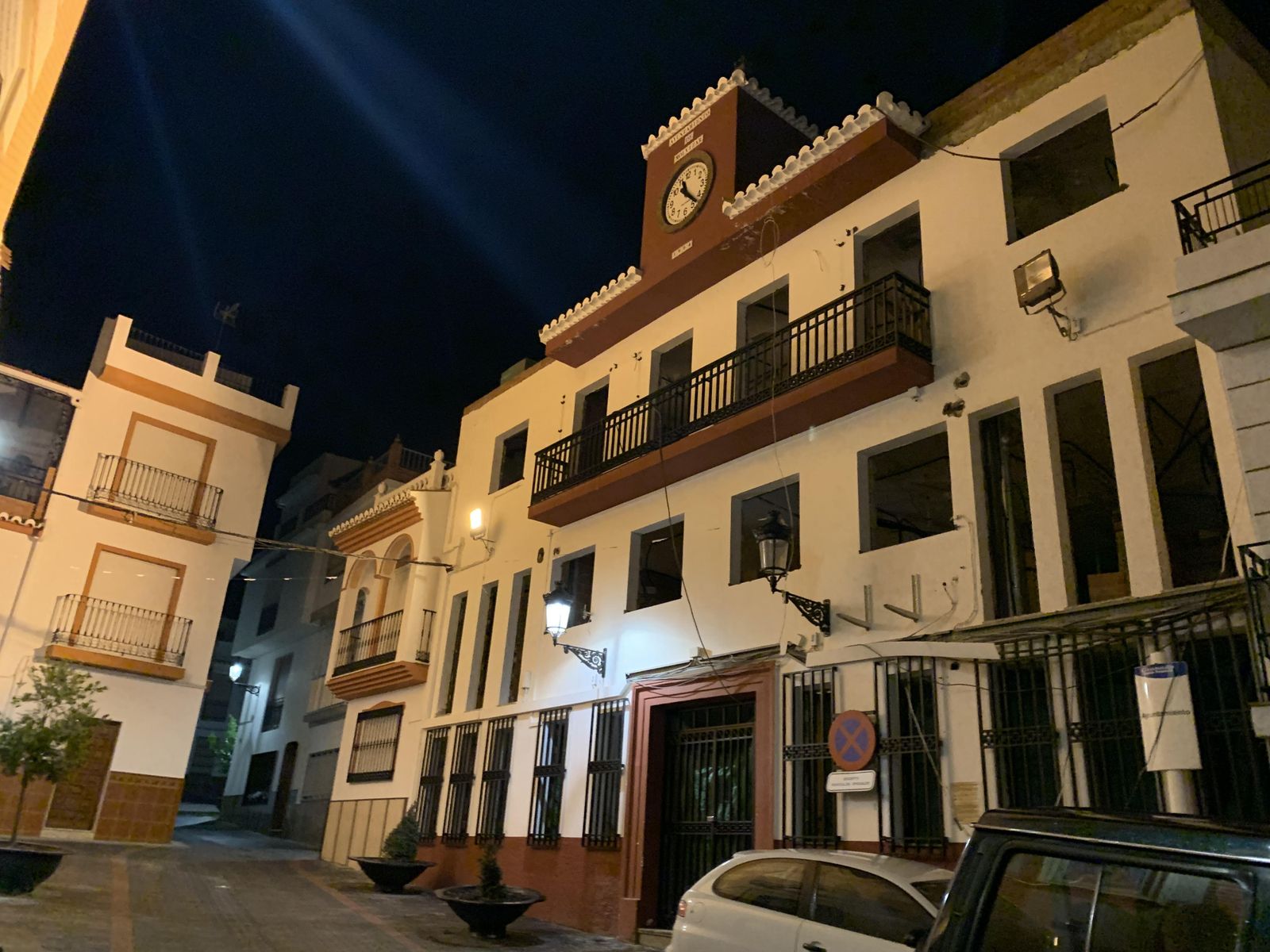 Denuncian la pérdida de unas ayudas para terminar las obras del Ayuntamiento de Molvízar