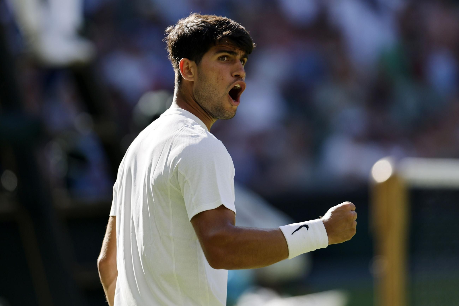 Las imágenes del debut de Alcaraz en Wimbledon y del resto de la jornada