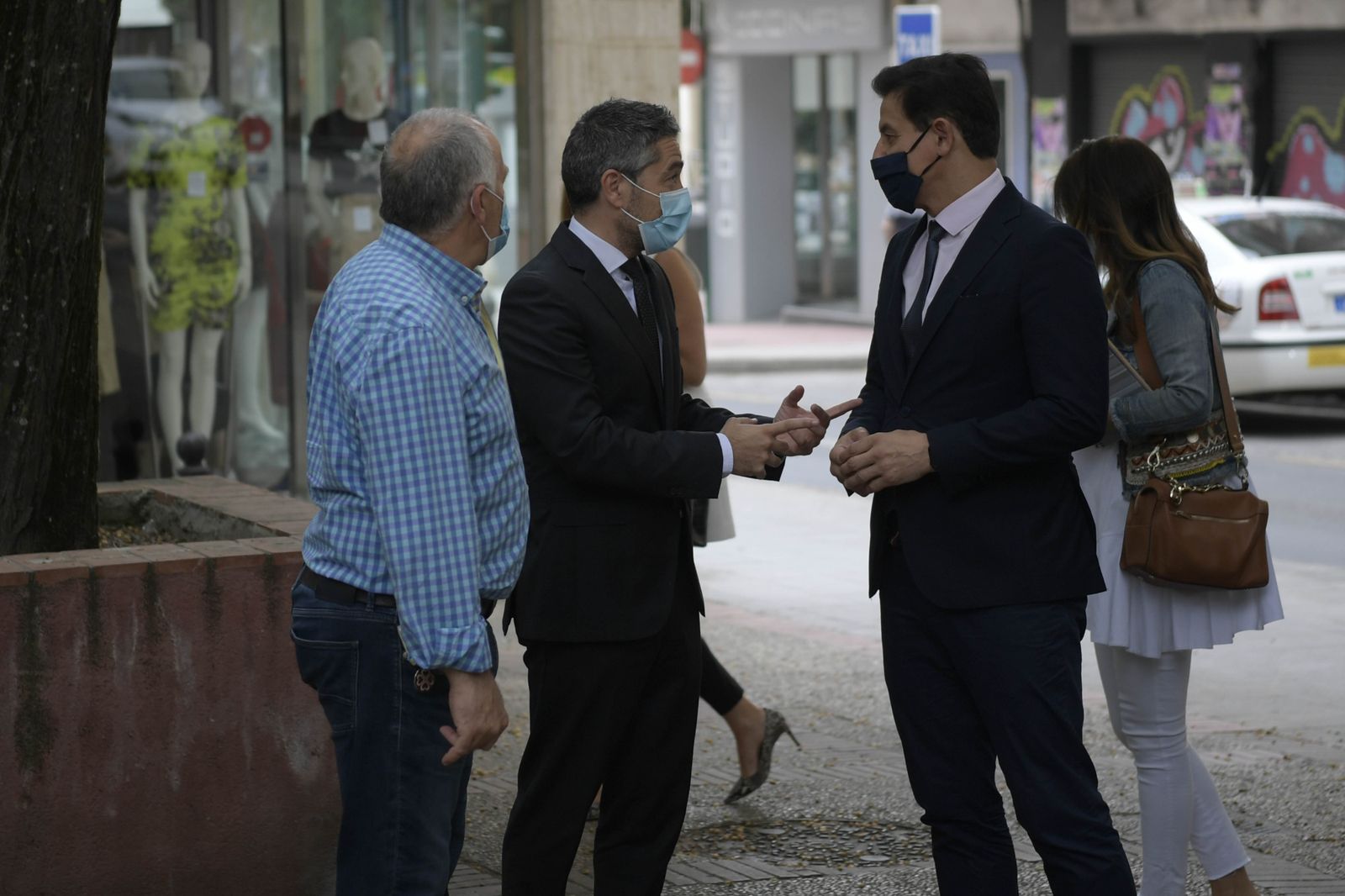 Manuel Olivares y Luis Salvador, en una imagen reciente.