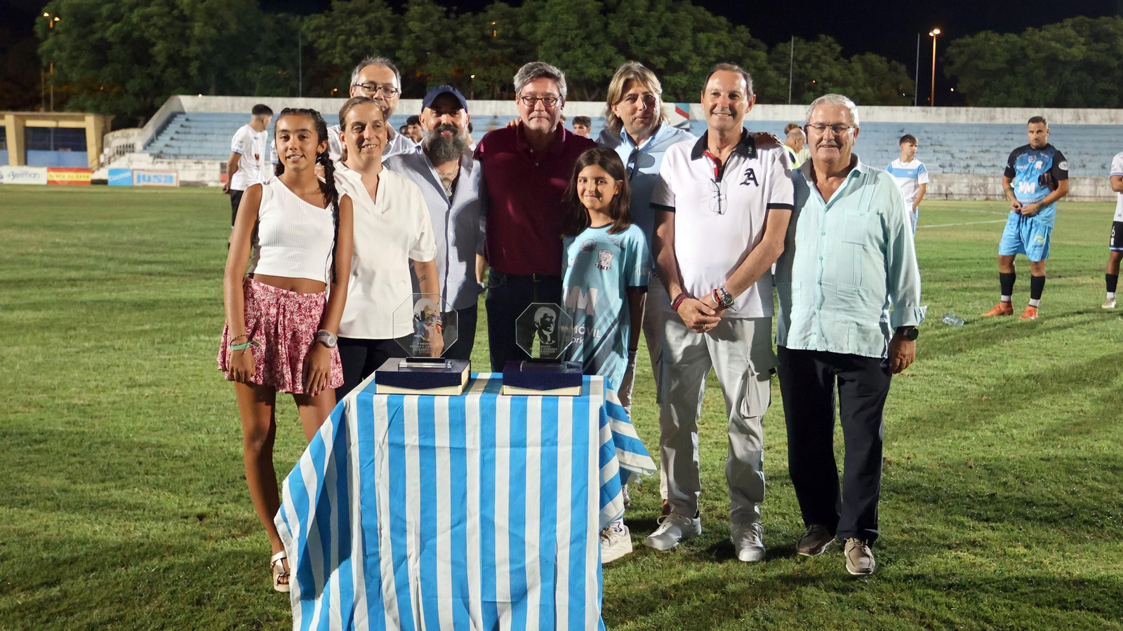 Imágenes del Trofeo Pedro Garrido entre el Jerez Industrial y el Xerez CD