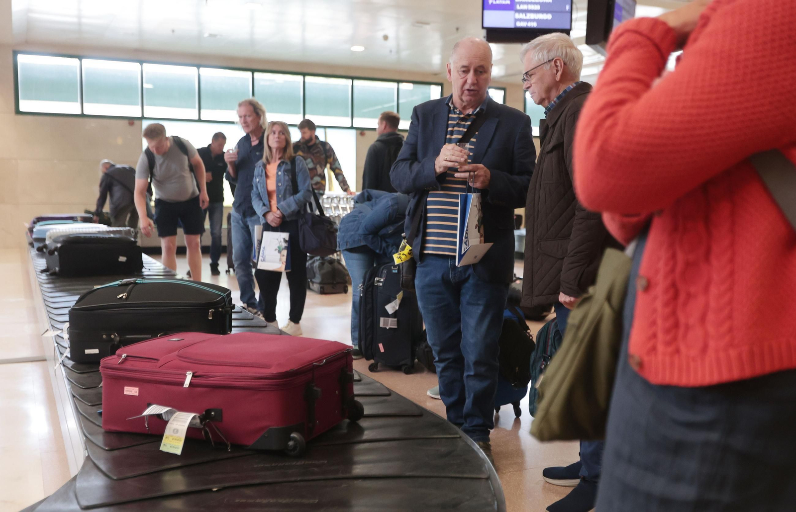 La llegada del primer vuelo de Jet2 al aeropuerto de Jerez en imágenes