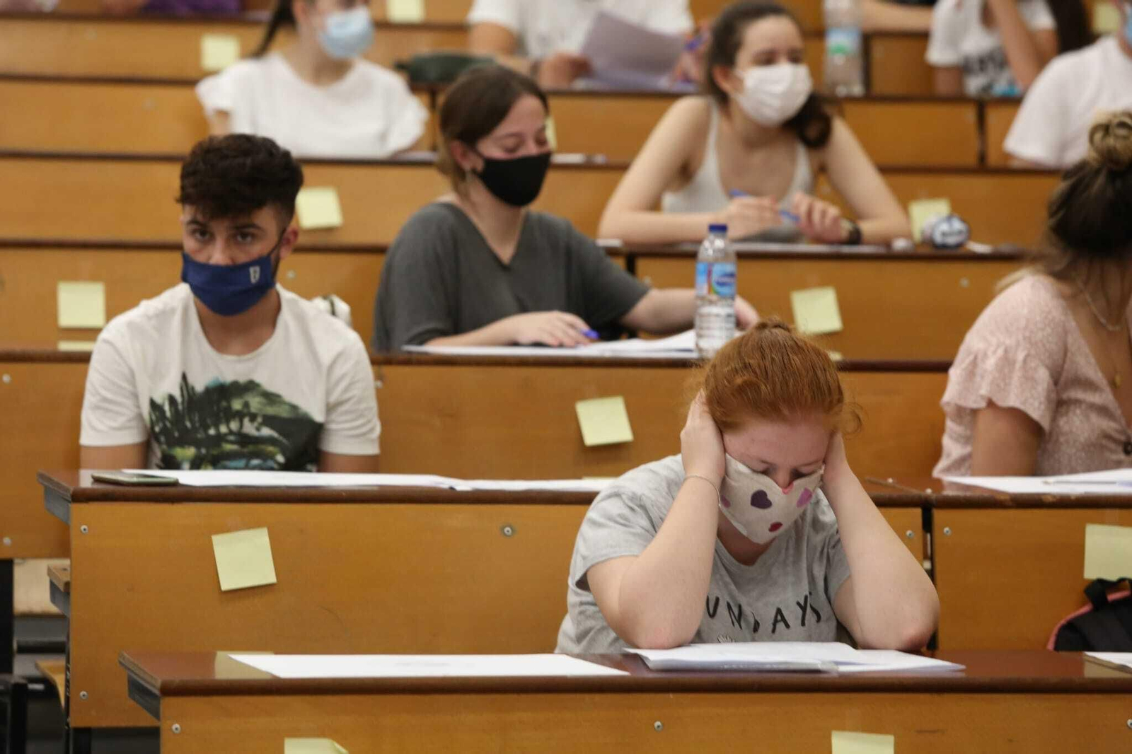 Arranca la Selectividad del coronavirus y las mascarillas en Málaga, en fotos