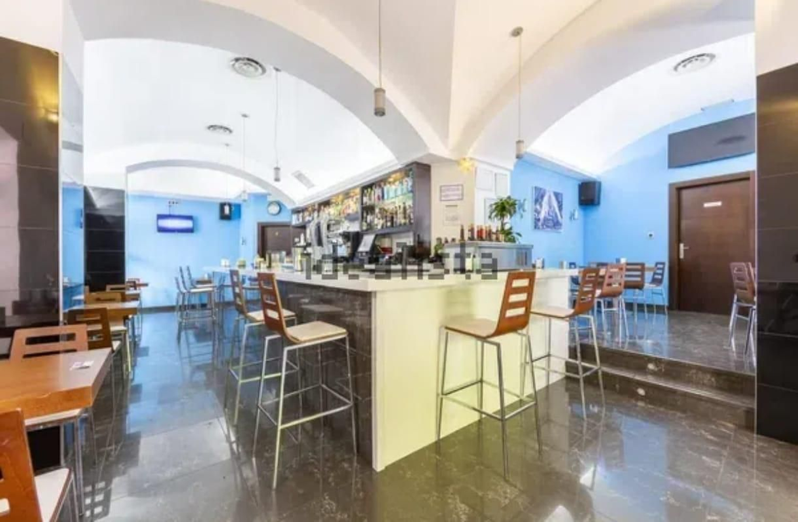 Interior del bar Liceo.