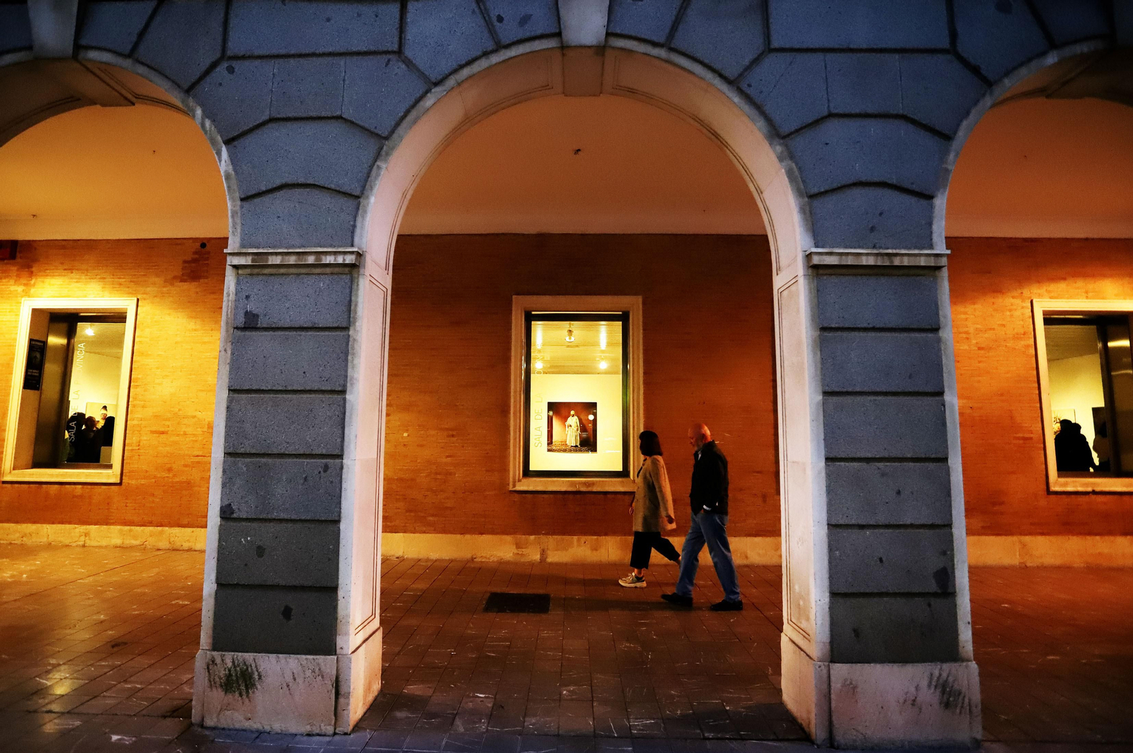 Imágenes de la exposición de Latitudes "Trópico de cáncer" de J.M. Díaz Burgos