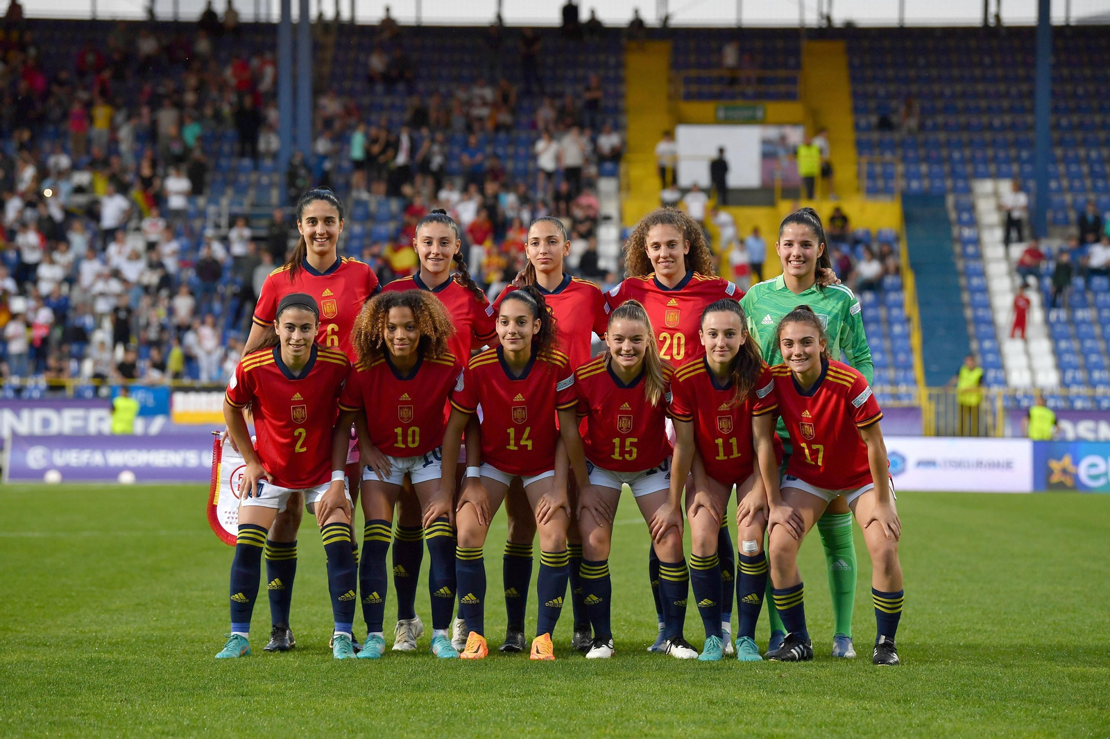 Marina Rivas, con el número 17, titular en la final con España. Marina Rivas, con el número 17, titular en la final con España.