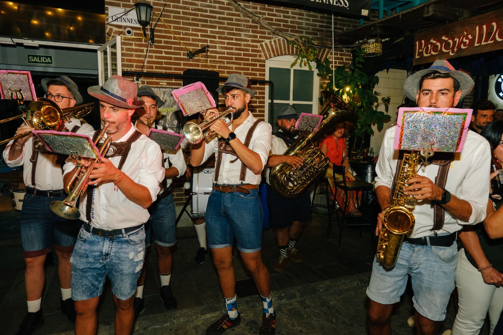 Búscate en el OktoberFest de Plaza Canterbury del viernes día 29 de septiembre
