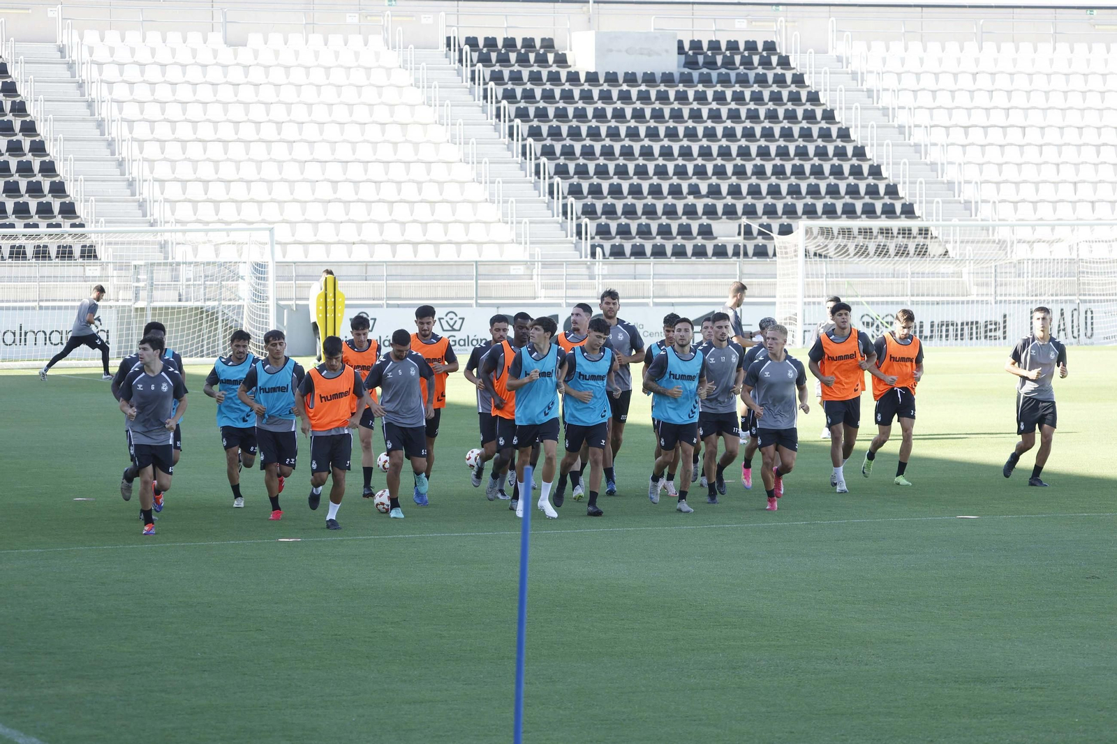 Las fotografías del primer entrenamiento de la Balona 2025-2026