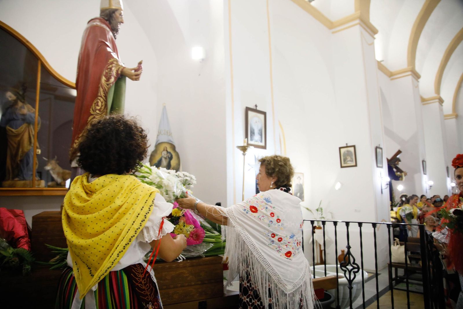 La Subida del Agua de las fiestas de Mojácar, en imágenes