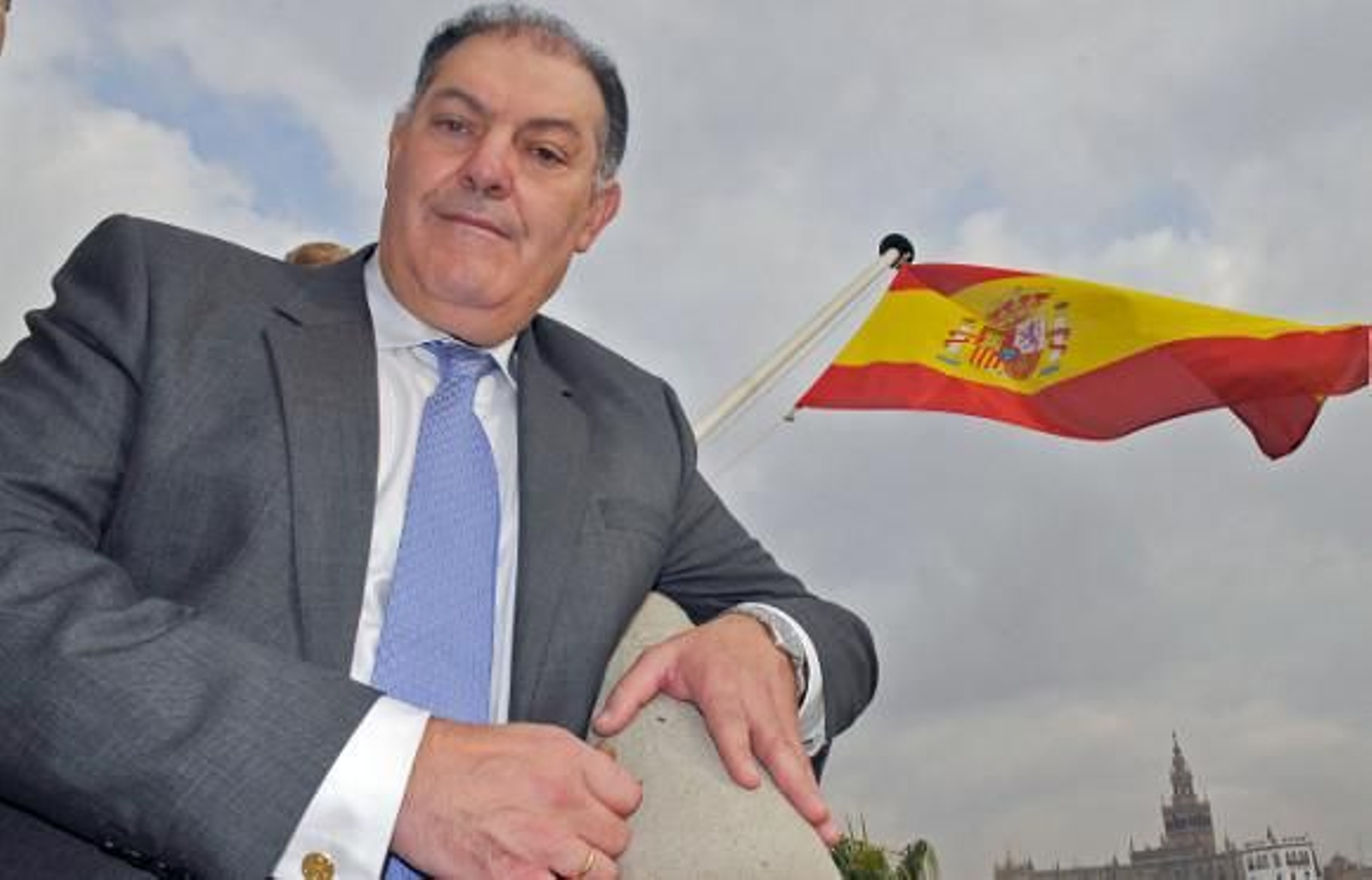 "Los españoles siempre nos hemos avergonzado de nuestra historia"