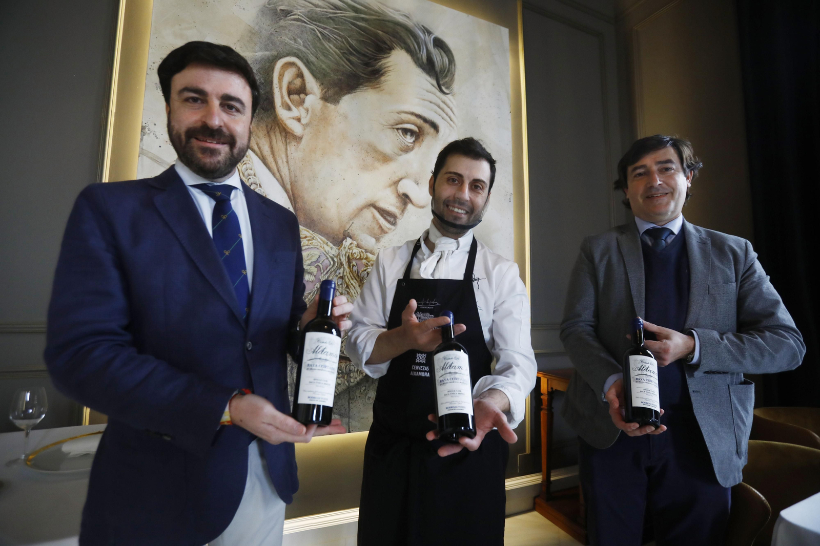 Un momento de la presentación del vino Raya Cortada en Córdoba.