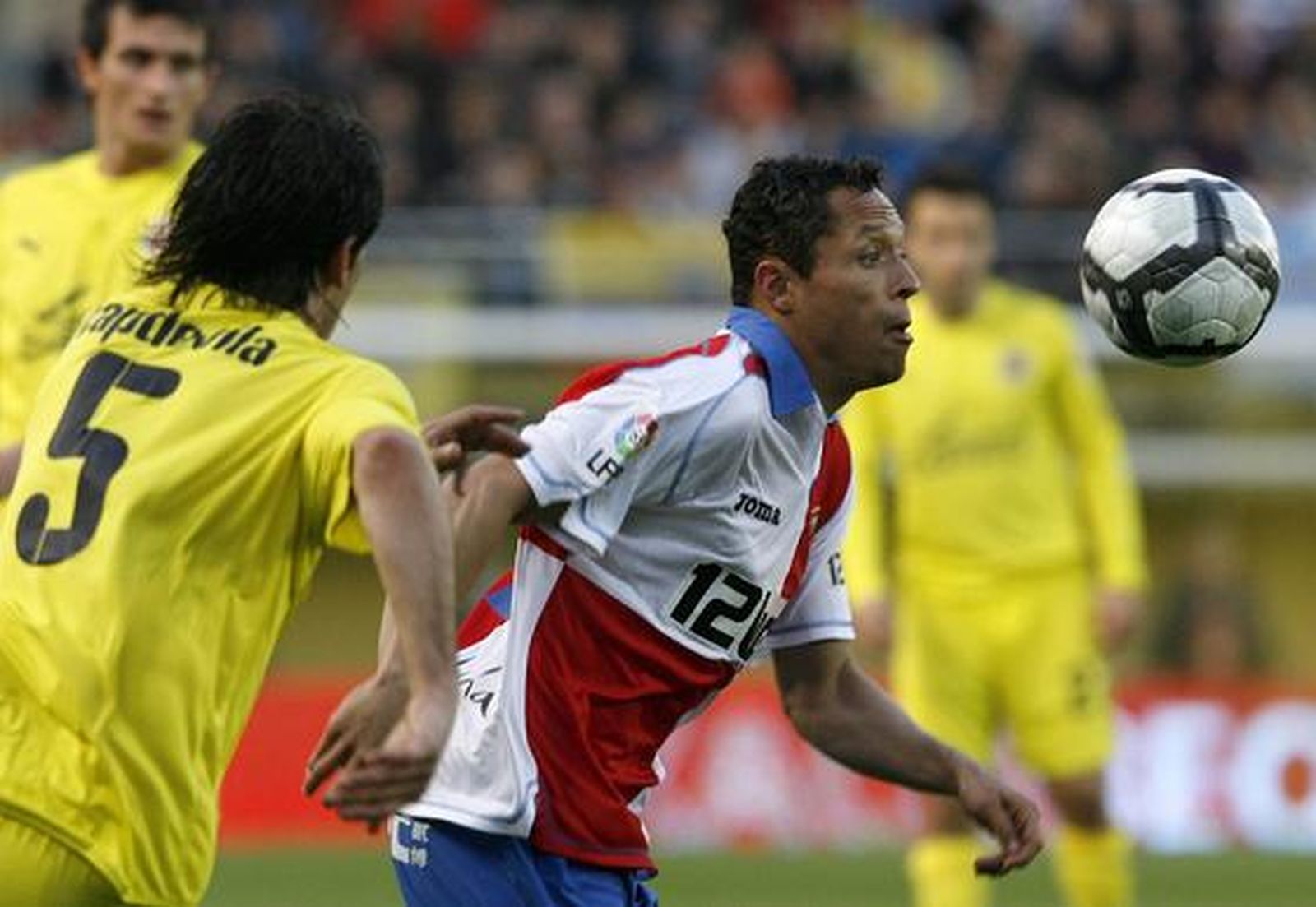 El Sevilla pierde estrepitosamente en el estreno de Antonio Álvarez como técnico. / Reuters