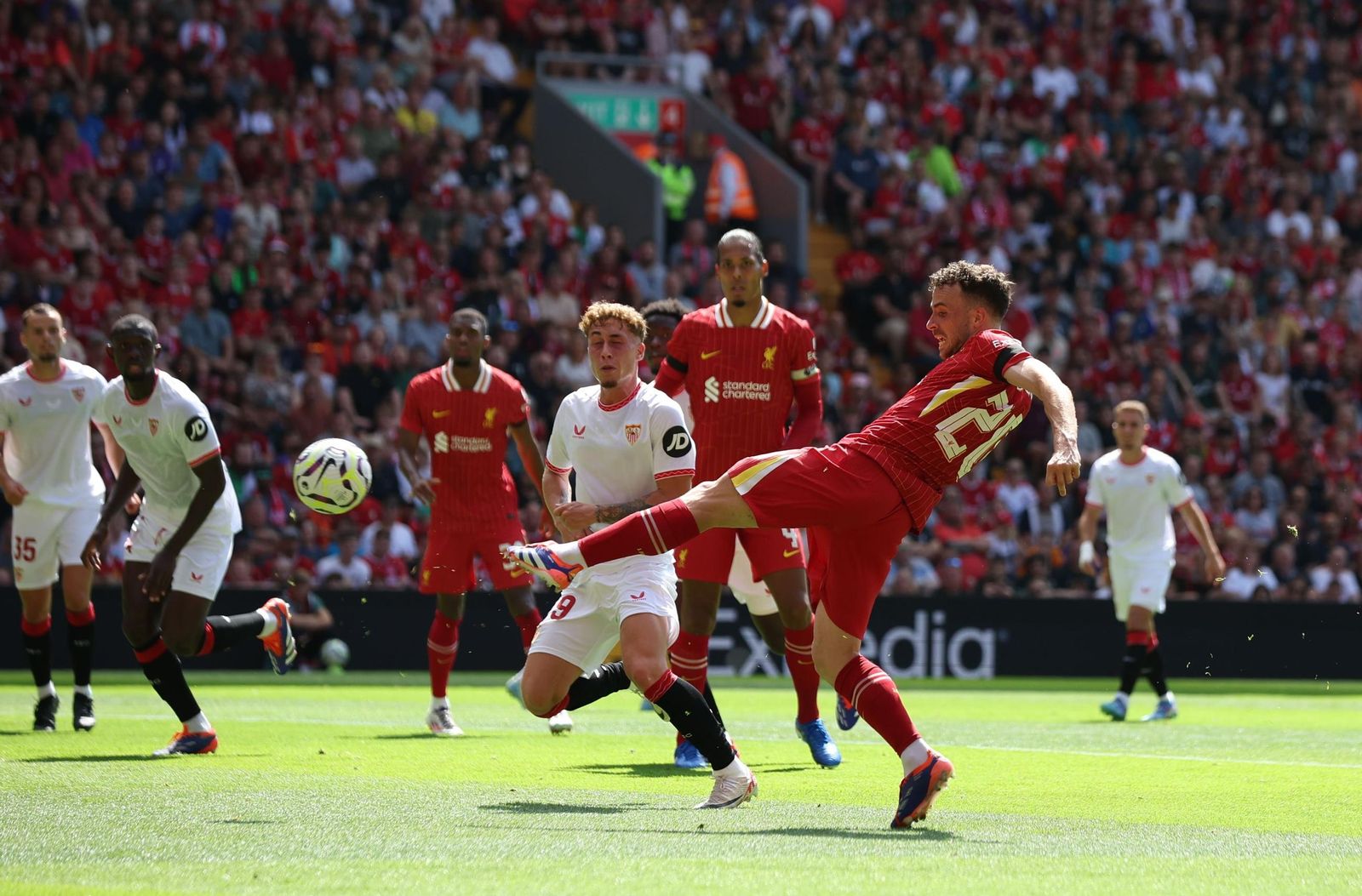 Las fotos del Liverpool - Sevilla