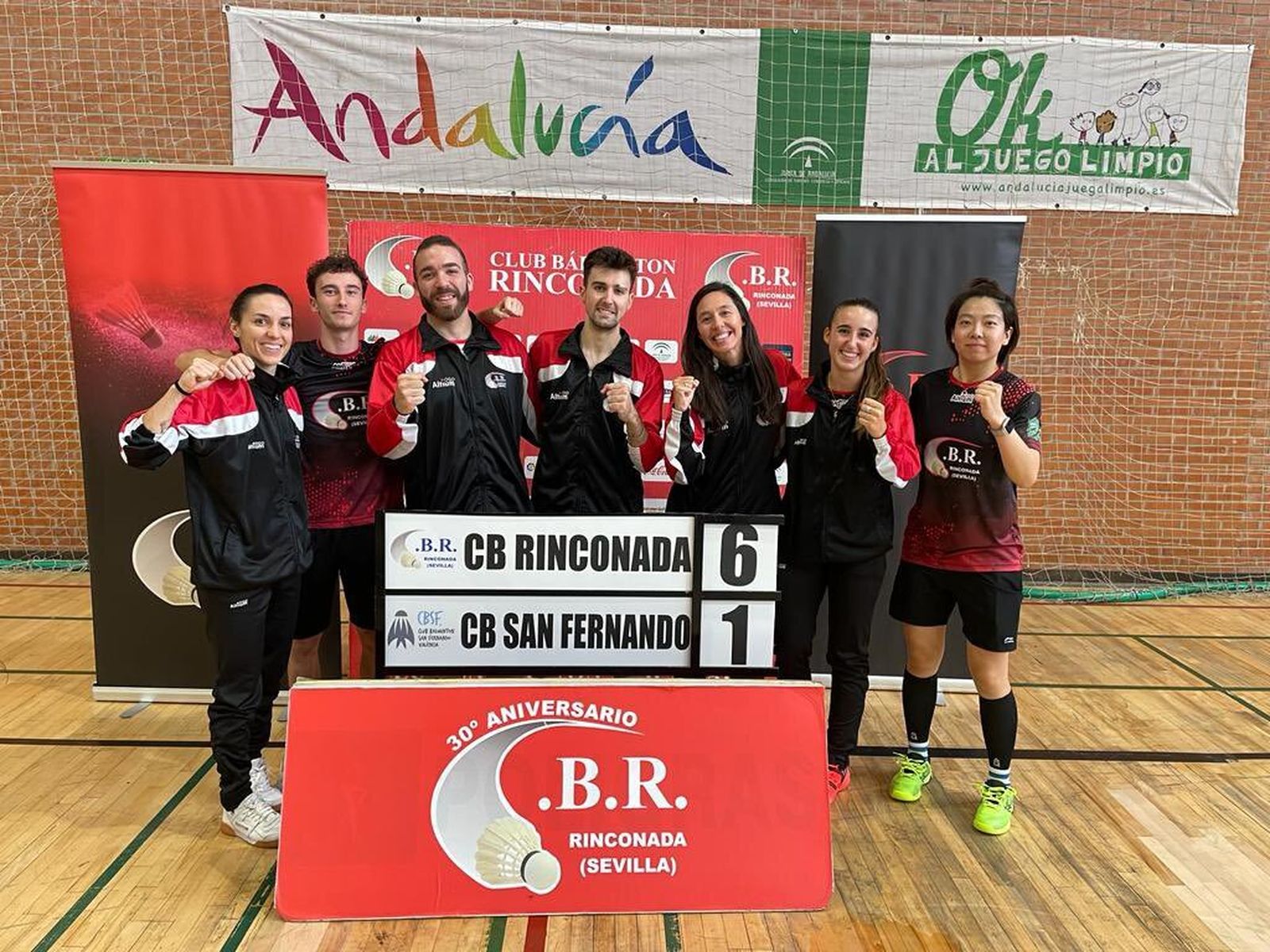 El Rinconada no da opción al San Fernando (6-1).