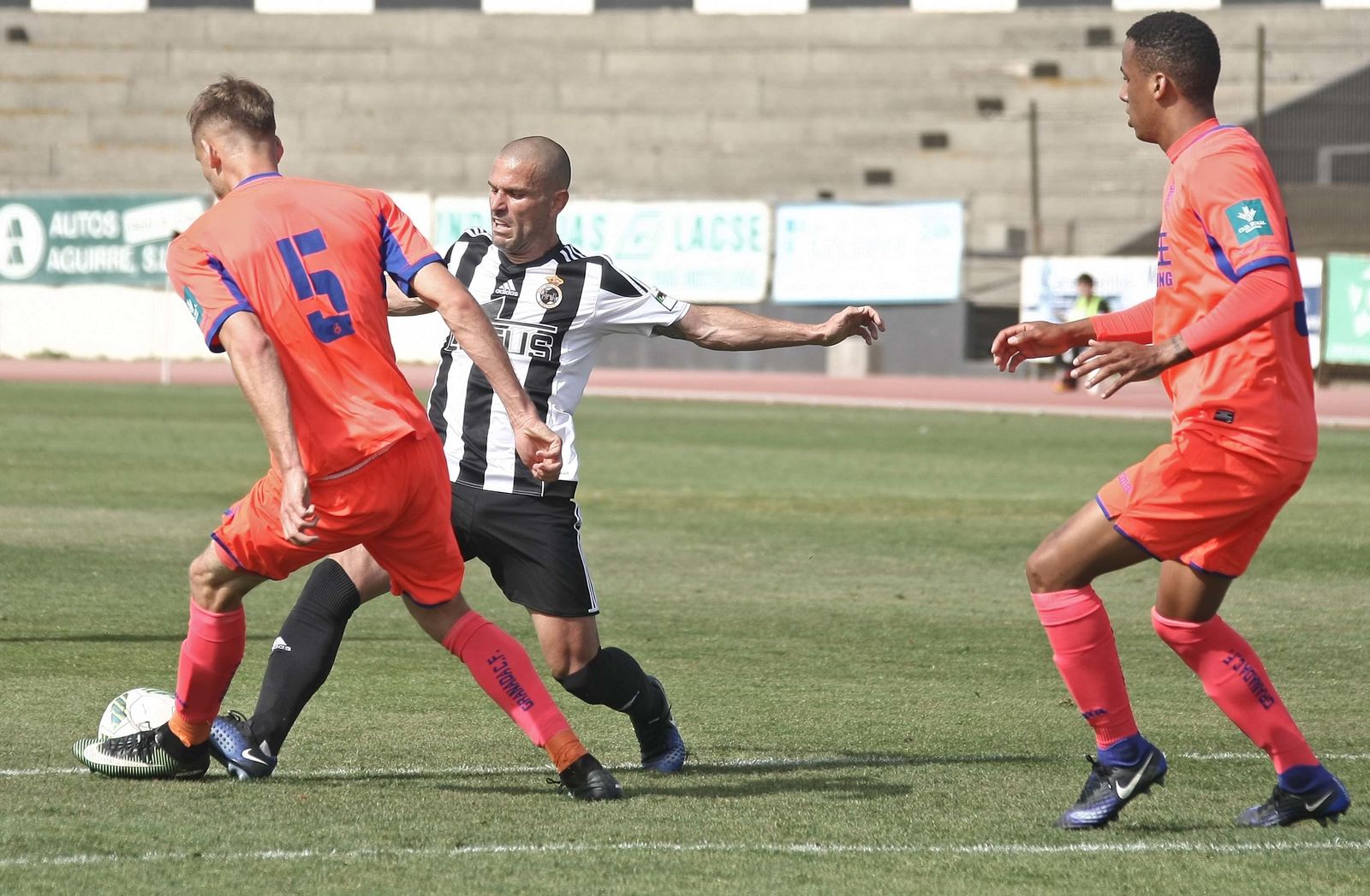 Las imágenes del Balona-Granada B