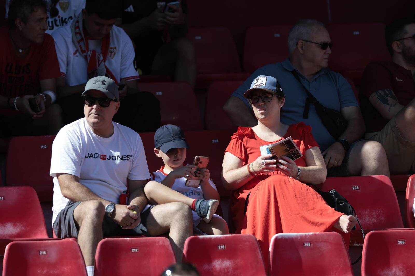 Búscate en las fotos del Sevilla FC - Mallorca