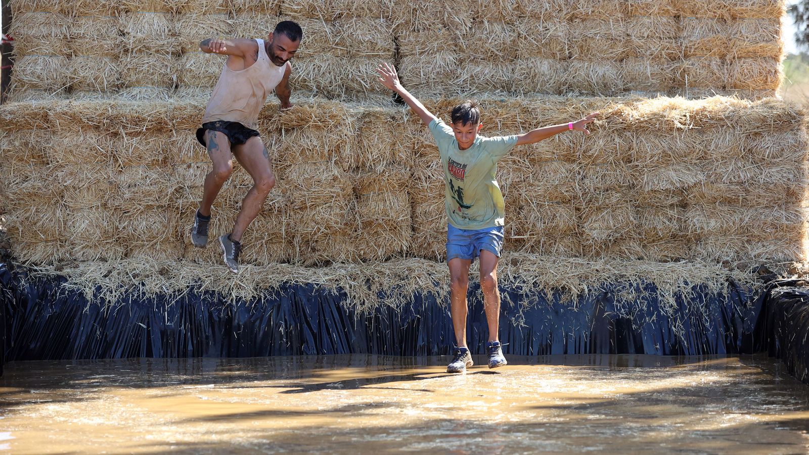 Búscate en la V Carrera del Barro de La Barca