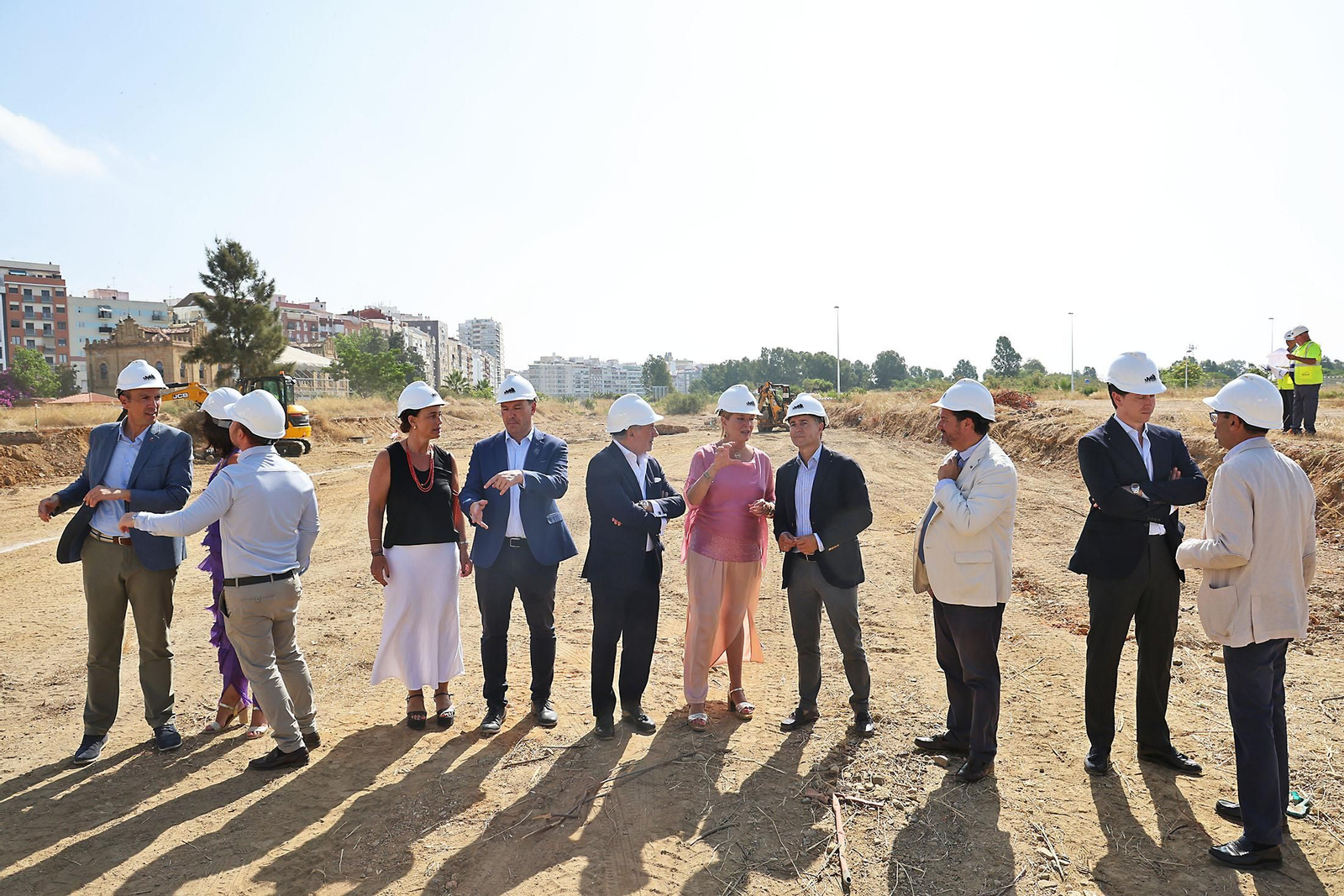 Imágenes del inicio de las obras de urbanización del Ensanche Sur