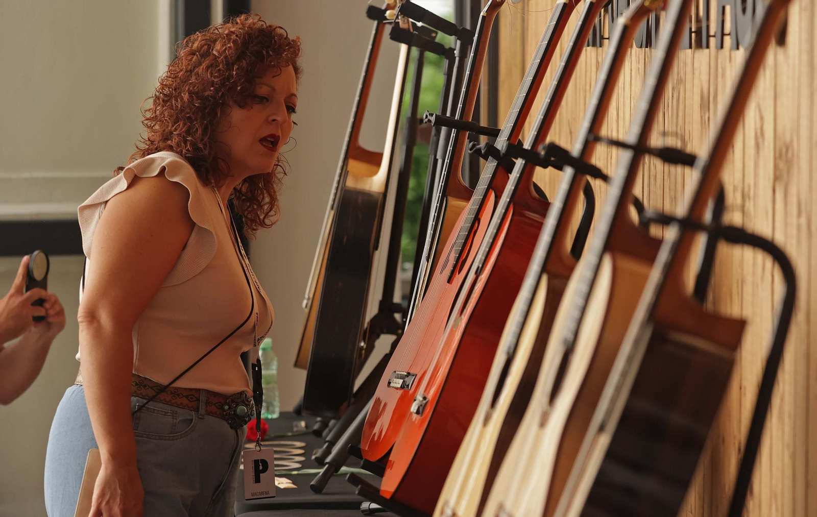 Fotos del encuentro de maestros Luthiers en el centro de interpretación Paco de Lucía de Algeciras