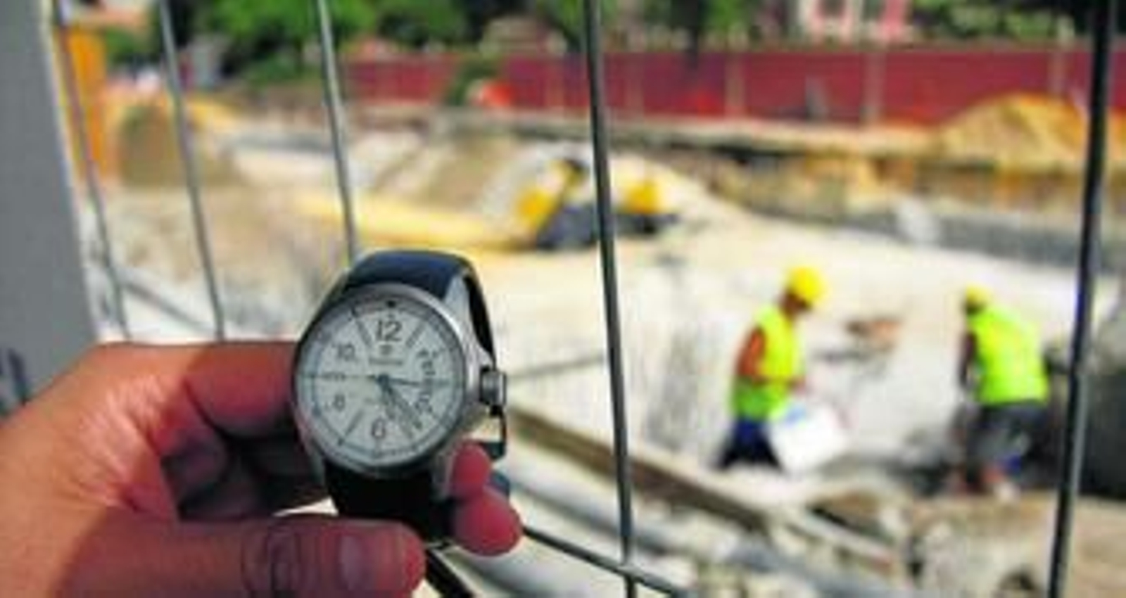 Las grandes obras municipales se saltan el convenio de la construcción