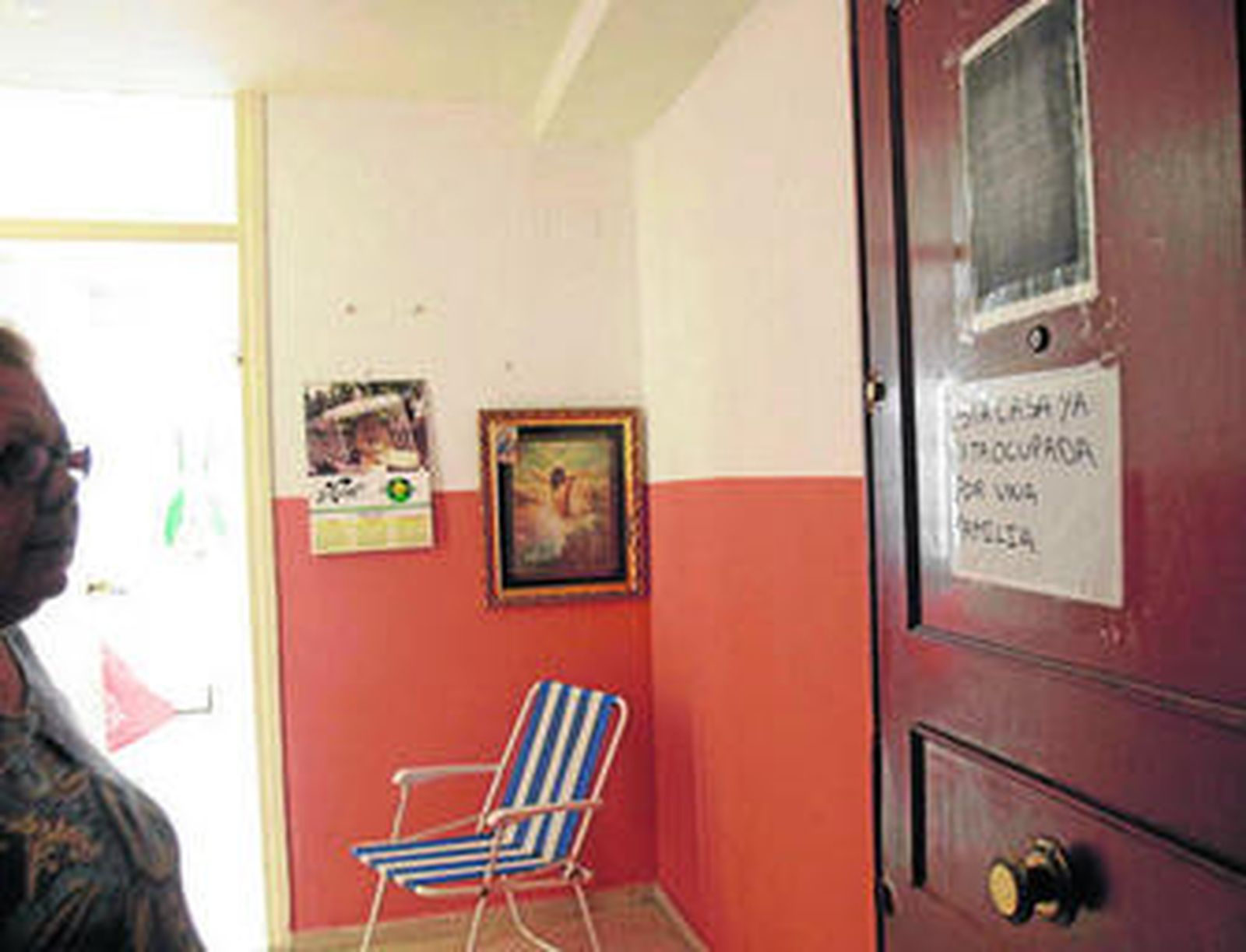 El interior de una de las viviendas de San Severiano, 43