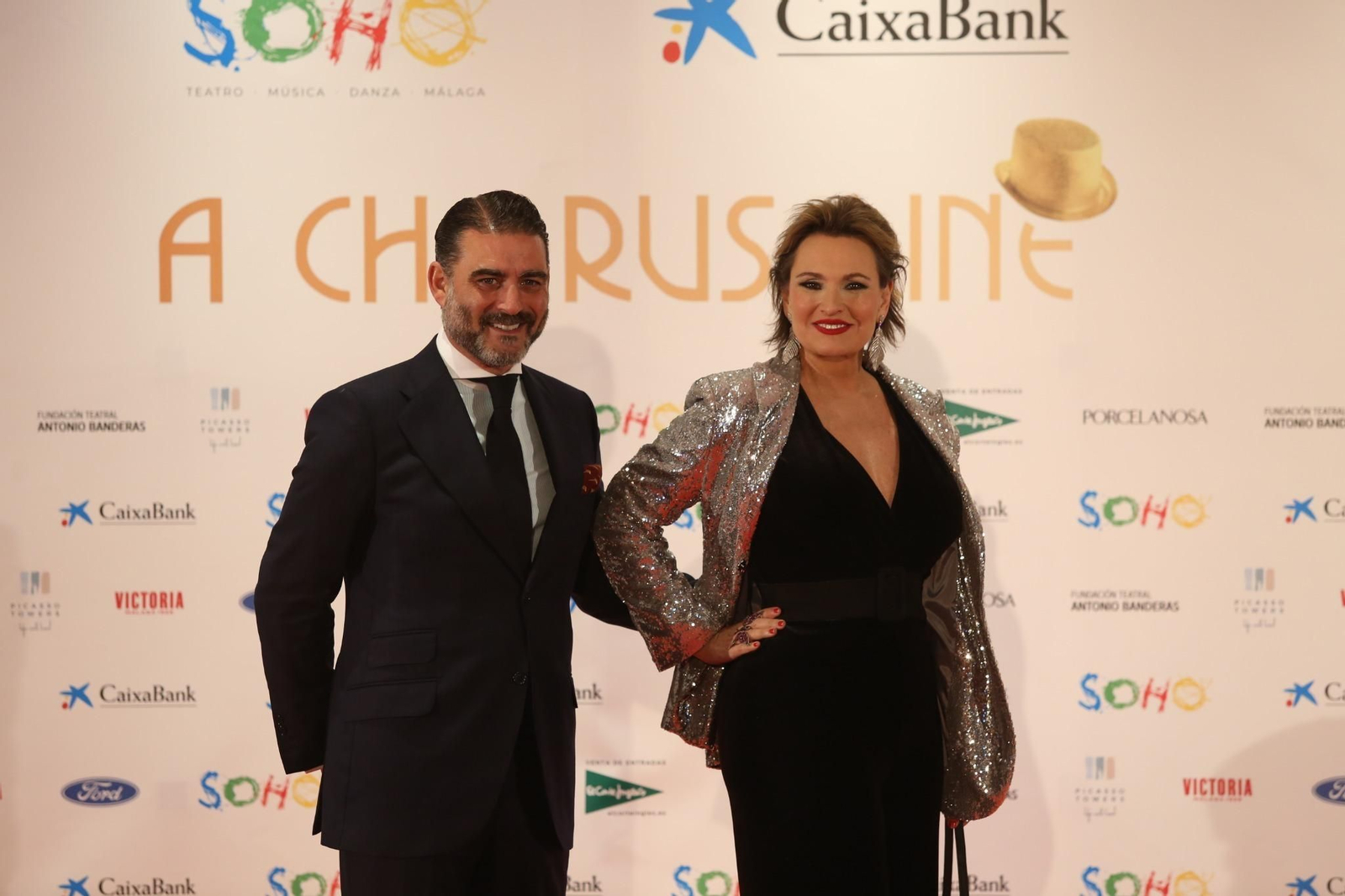 La alfombra roja de la inauguración del Teatro del Soho.