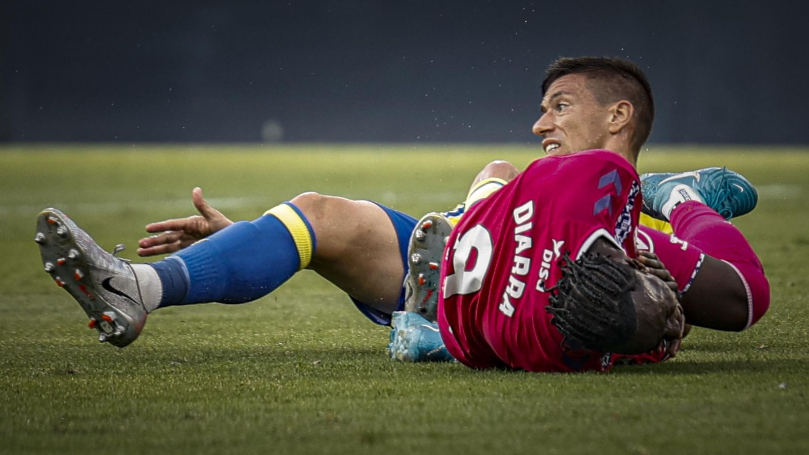 Búscate entre las fotos del partido de fútbol Cádiz CF - CD Tenerife de la Liga Hypermotion