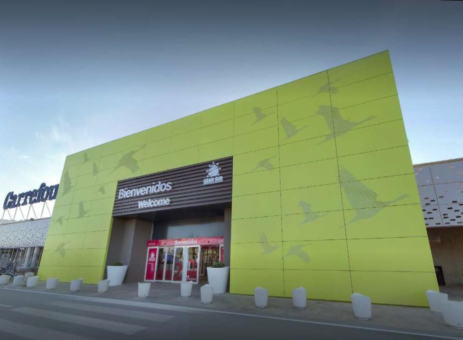 Entrada Centro Comercial Gran Sur