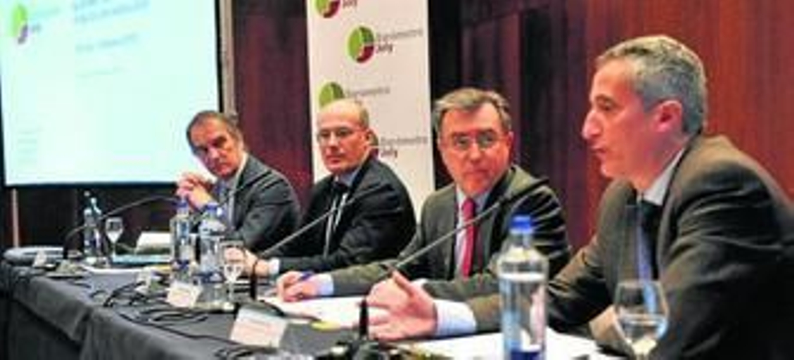 Tres escenarios para el día después al 25-M y sus consecuencias