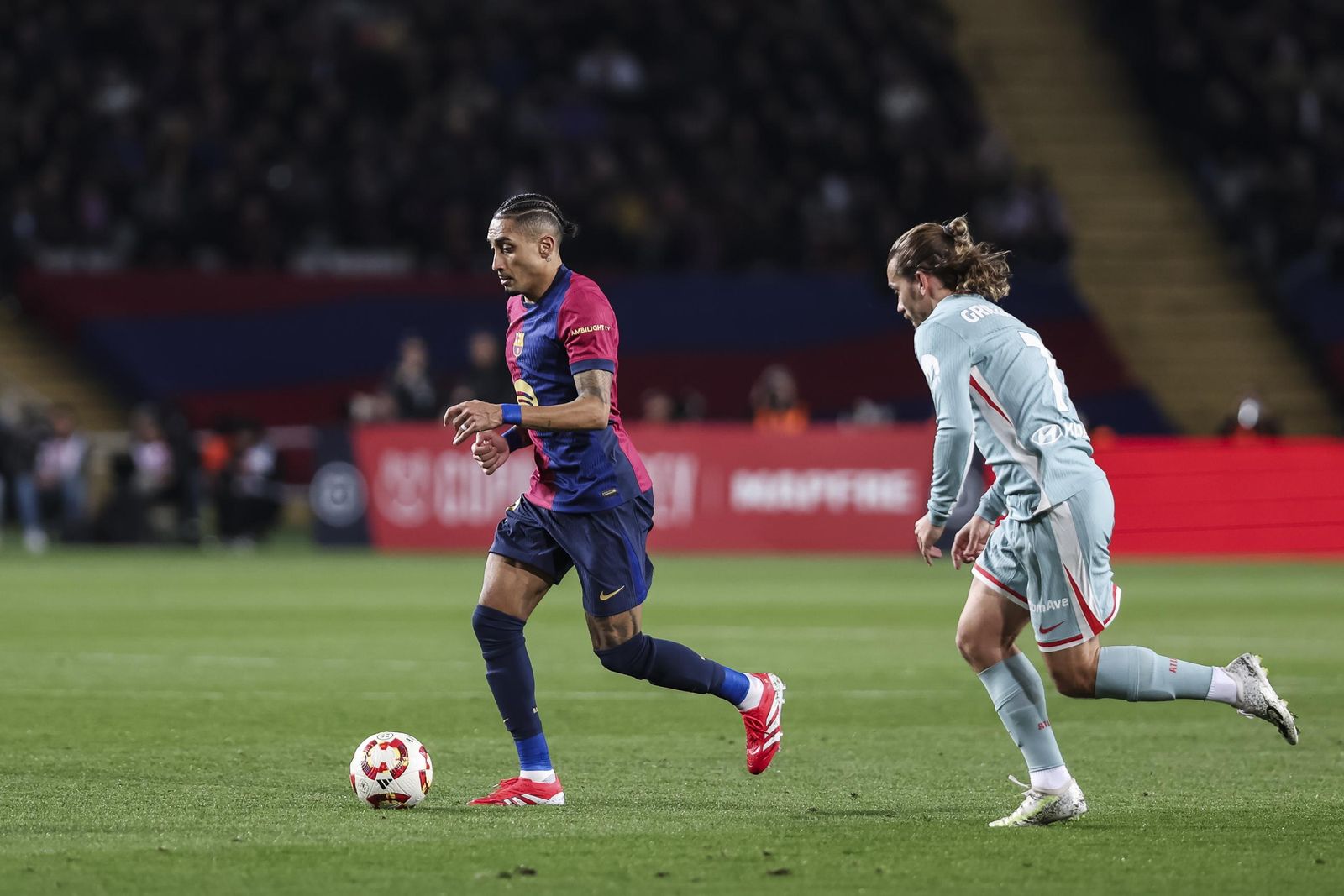 Las fotos del espectacular Barcelona - Atlético de Madrid