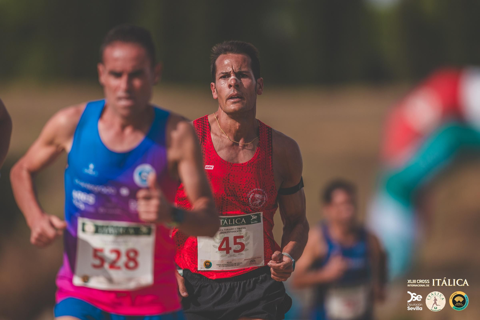 Búscate en las fotos del Cross de Itálica 2025 | 2