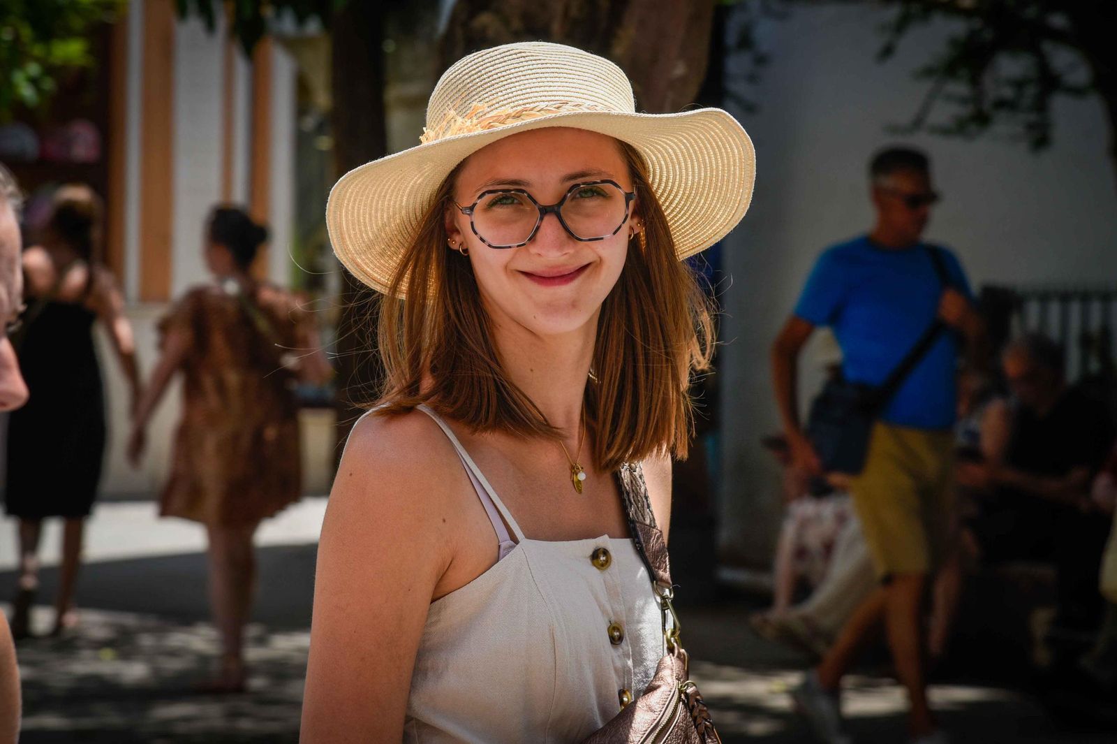 La moda de los sombreros ha regresado a Sevilla