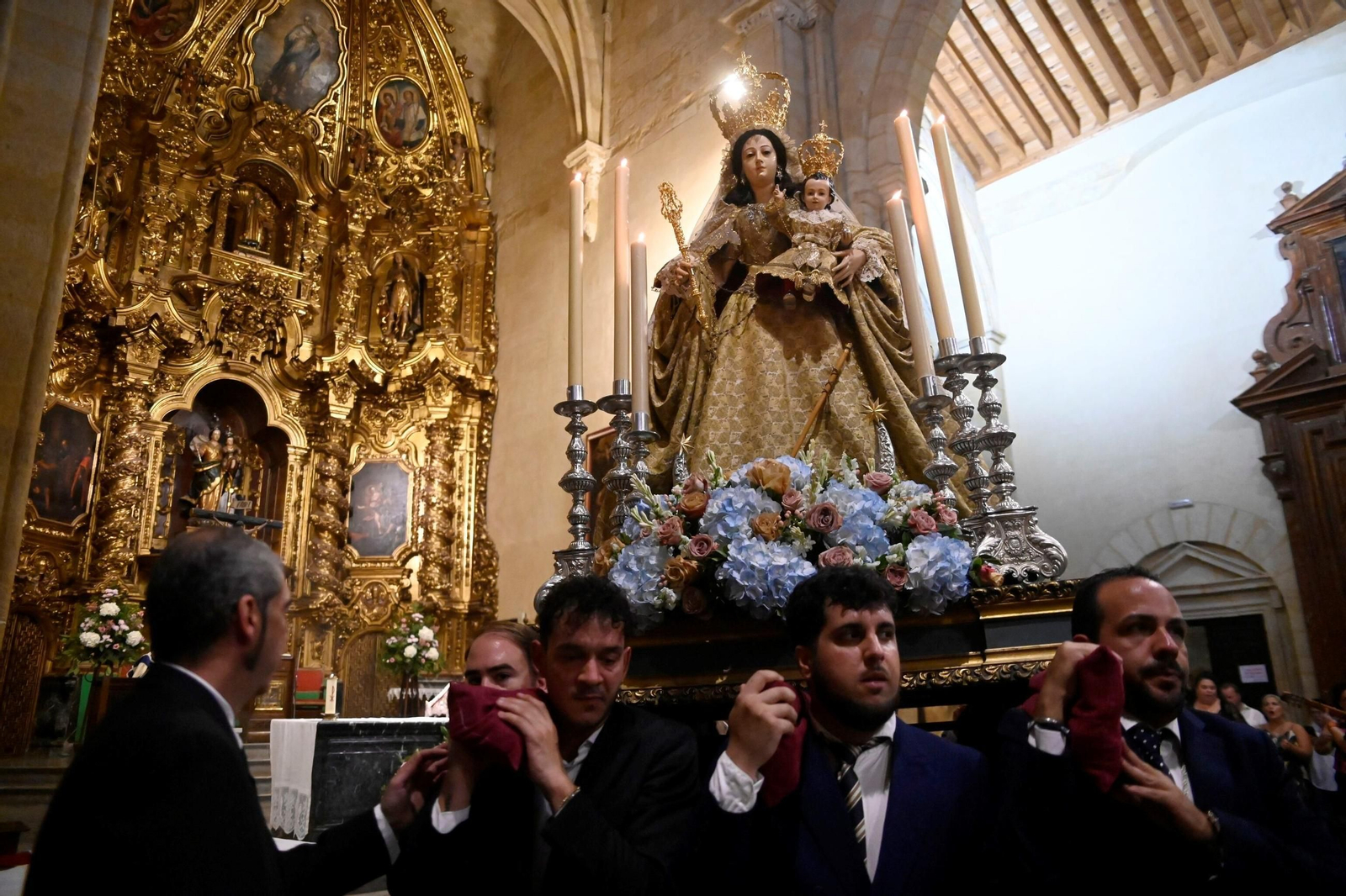 Las imágenes de la vuelta de la Virgen del Socorro a su ermita